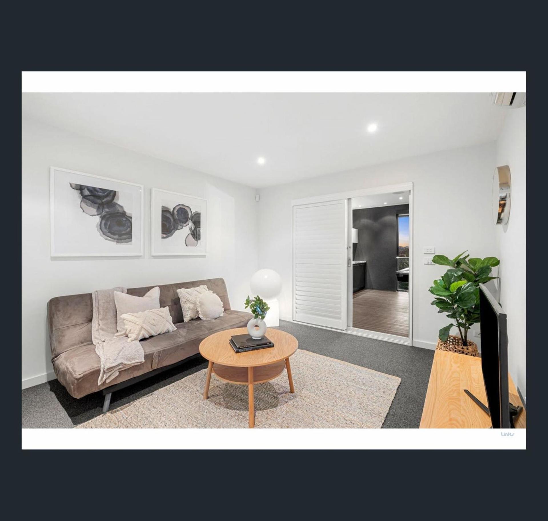 St Georges Luxury Beach House