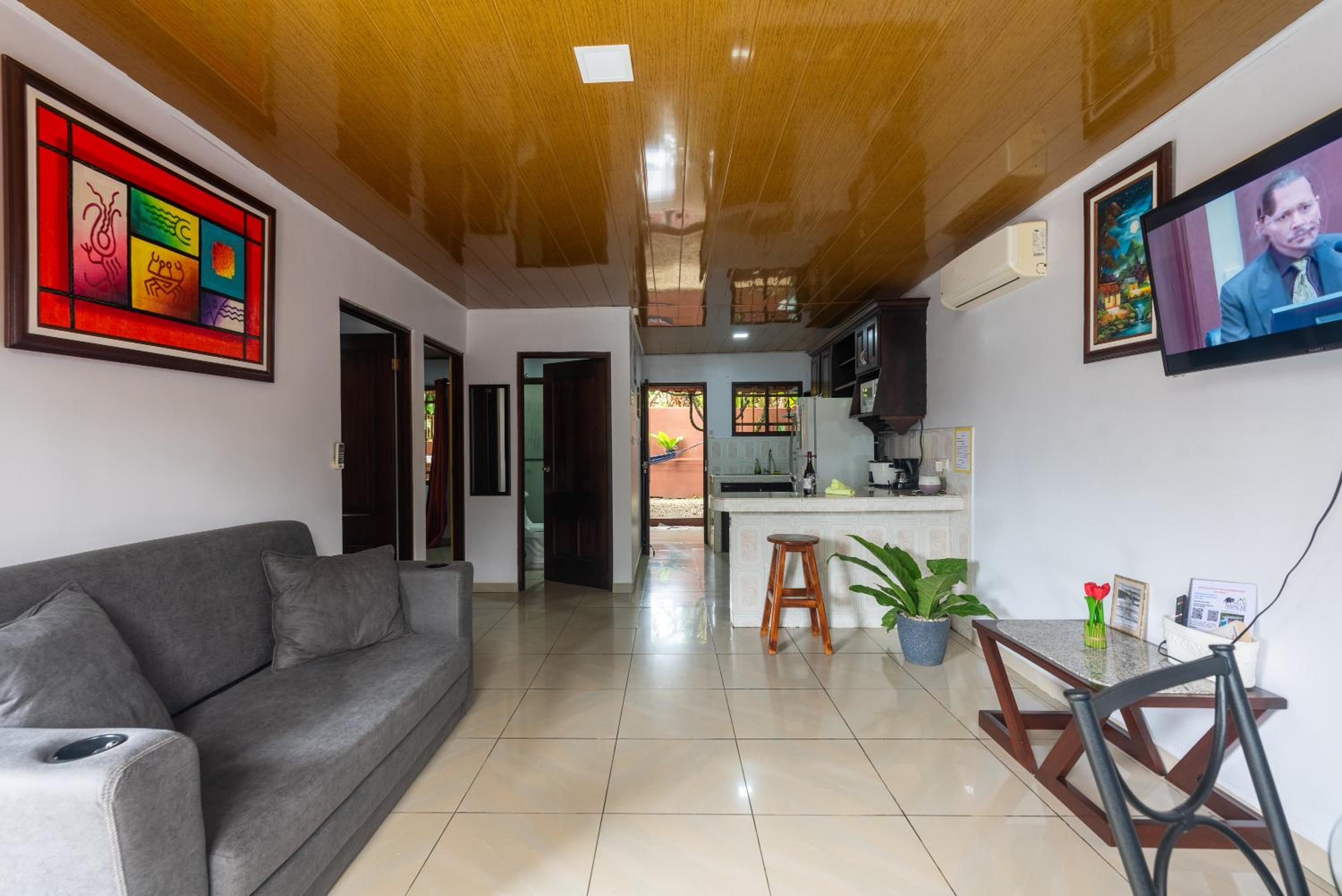 Villa JADE, La Fortuna Downtown