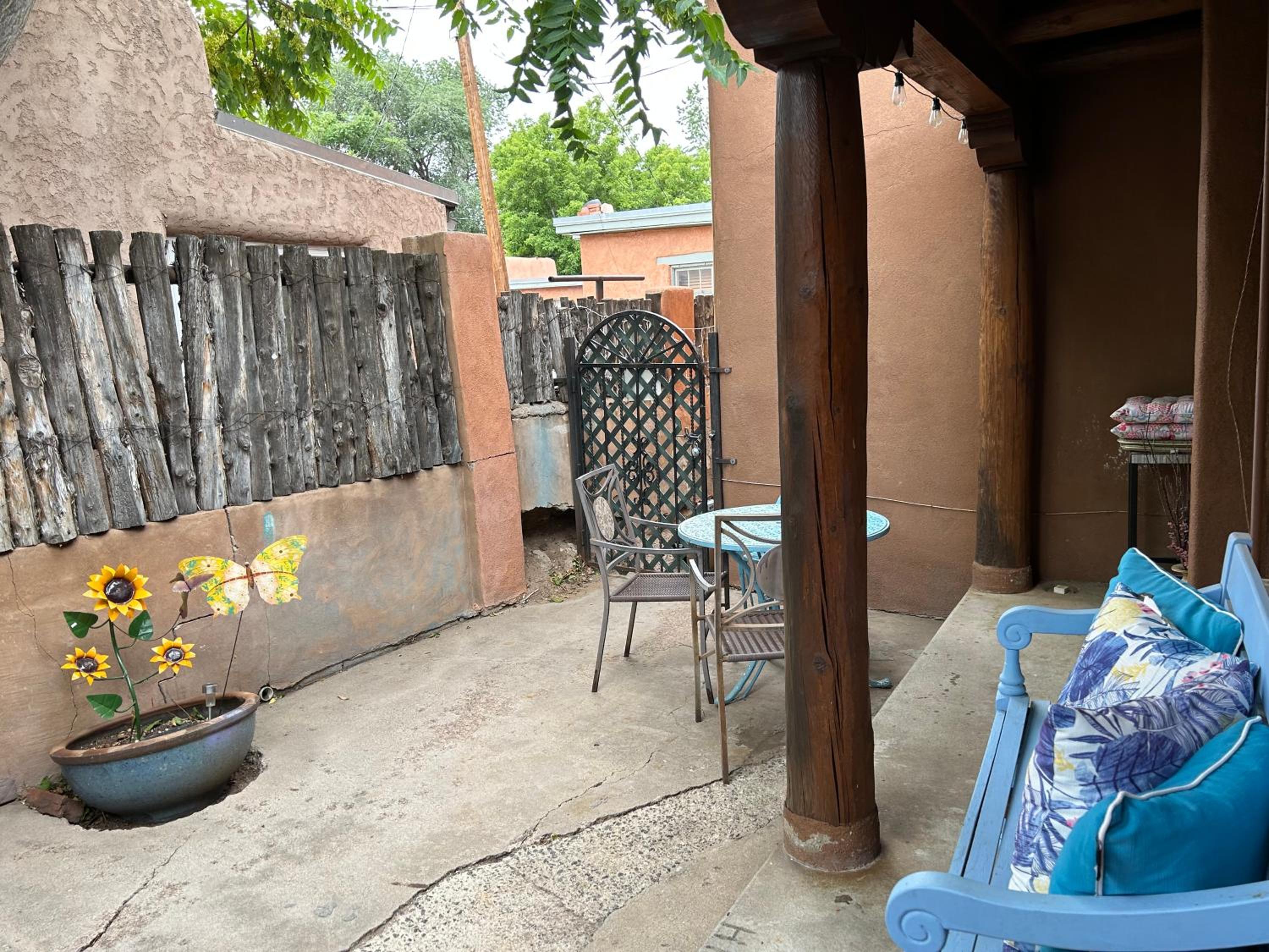 Casas de Guadalupe - Sante Fe Vacation Rentals