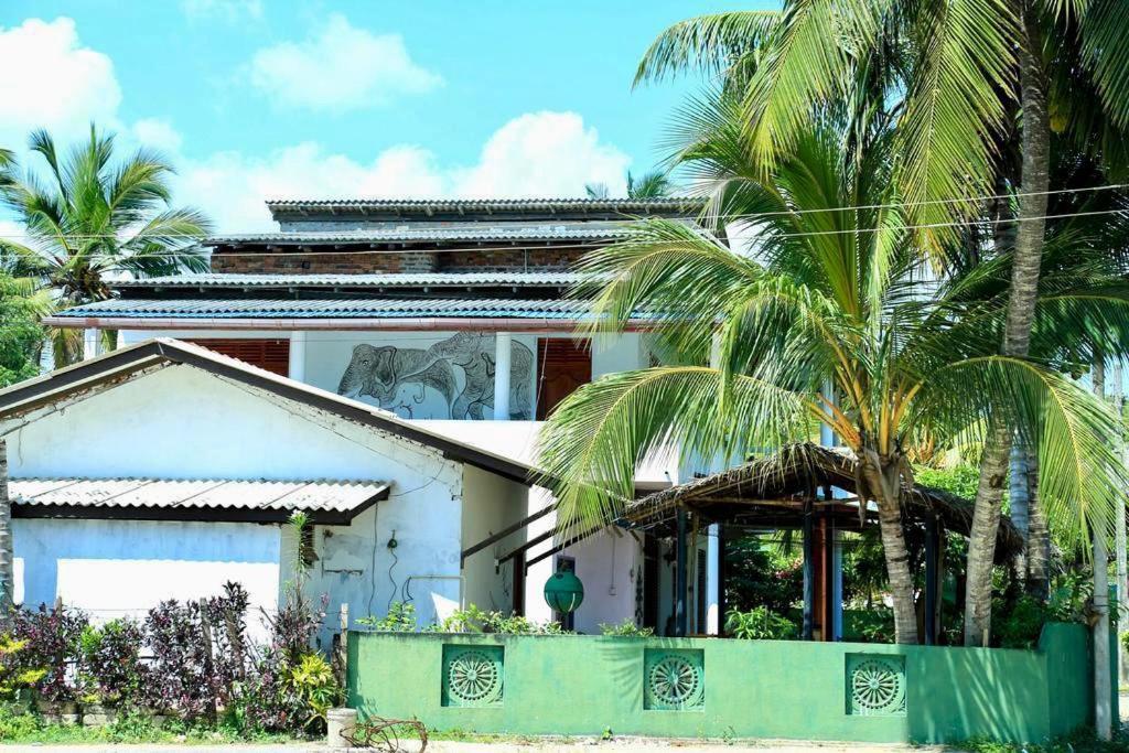 Sunrise Guest House & Restaurant
