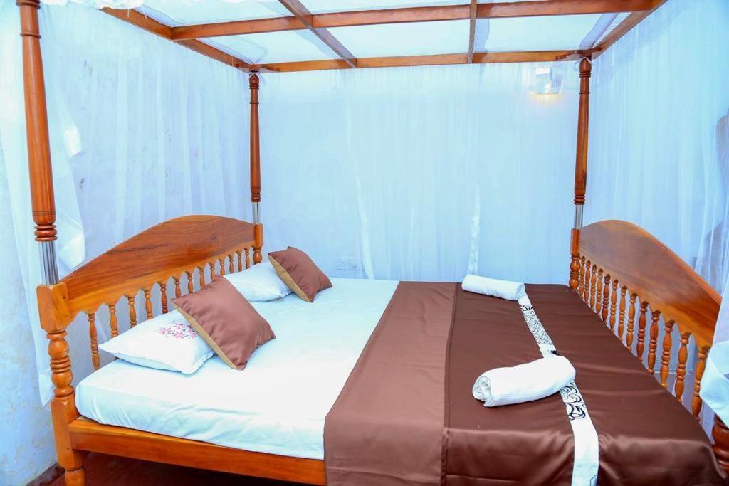 Sunrise Guest House & Restaurant