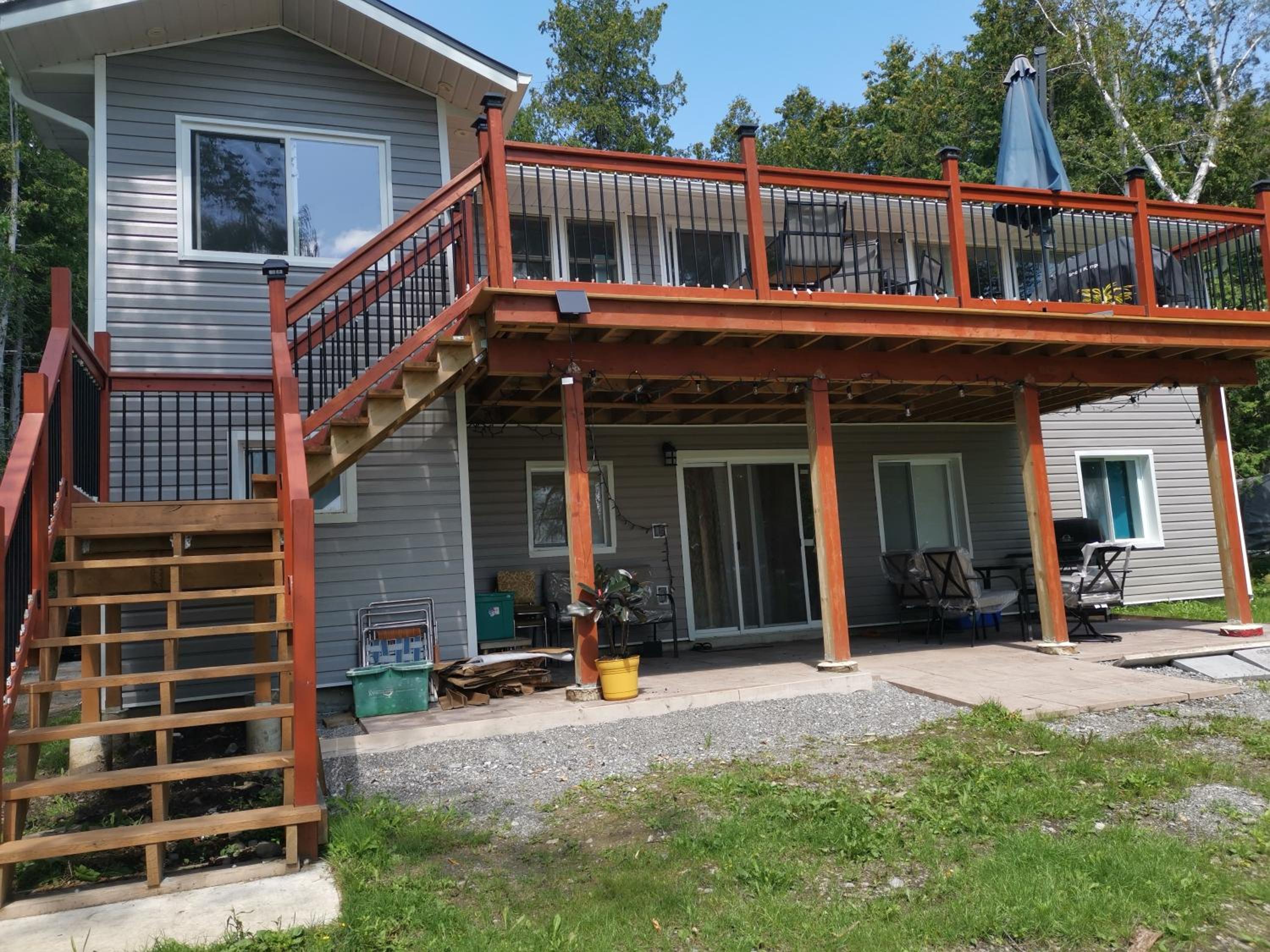 Pigeon Lake Cottage