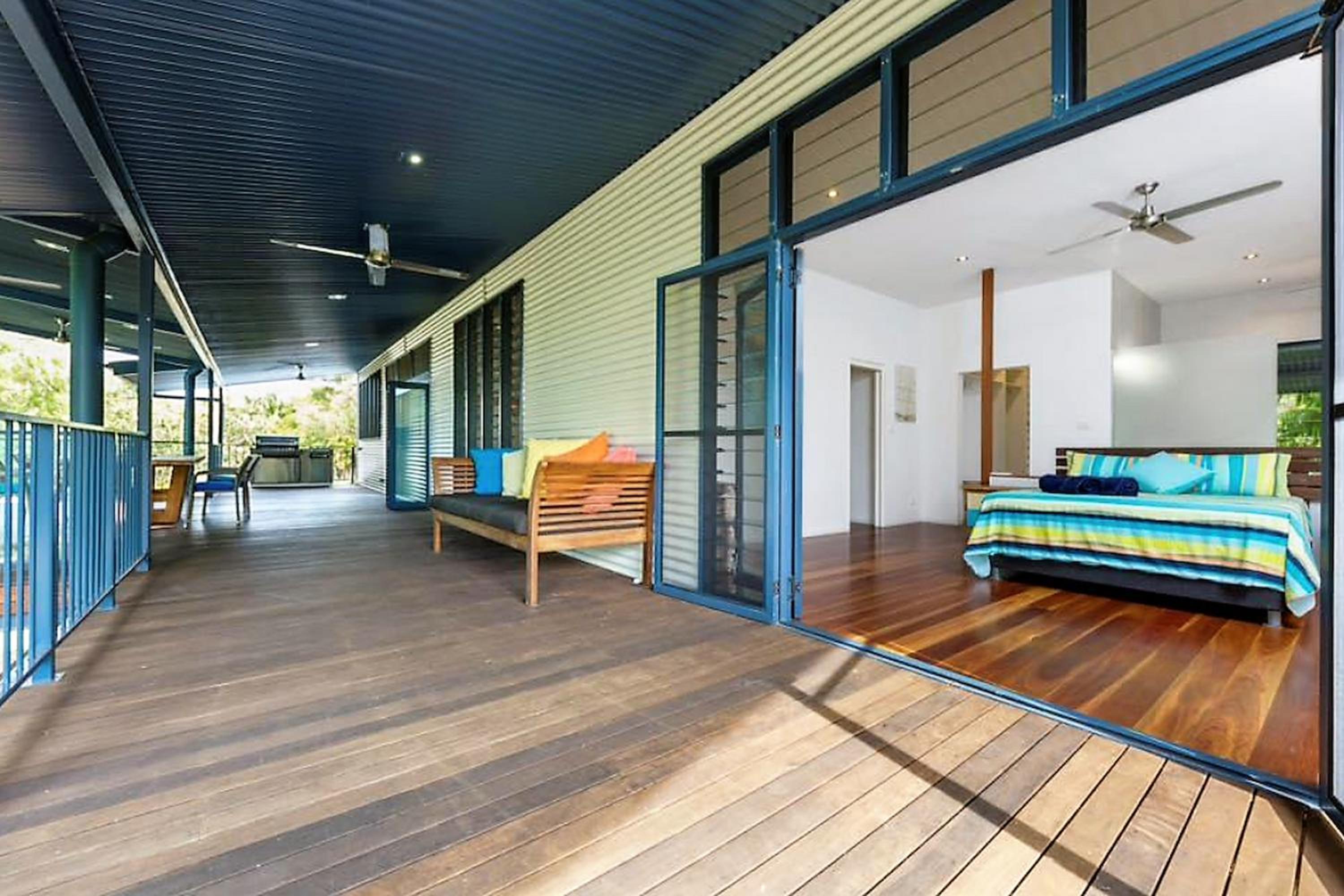 Golden Sands Retreat Beach House