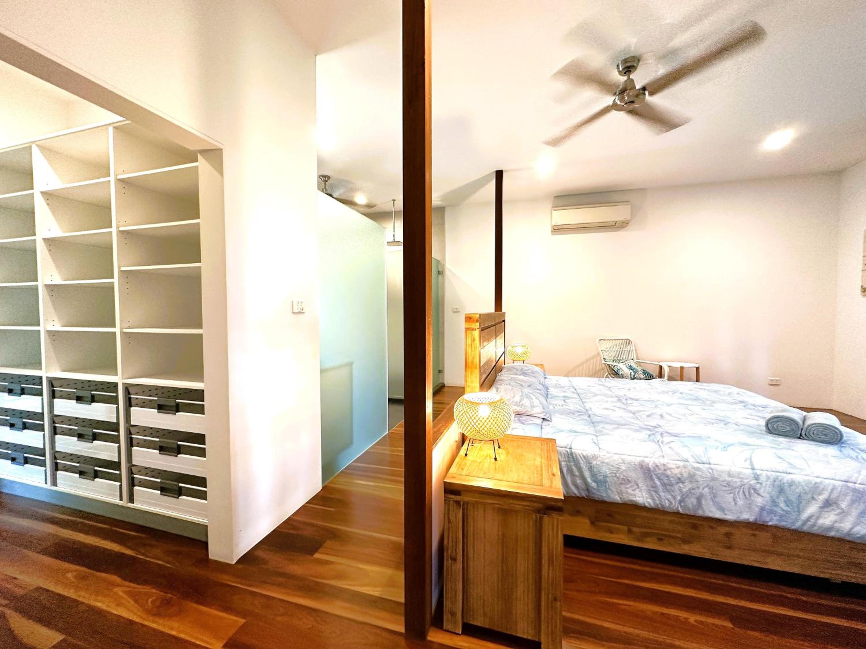 Golden Sands Retreat Beach House