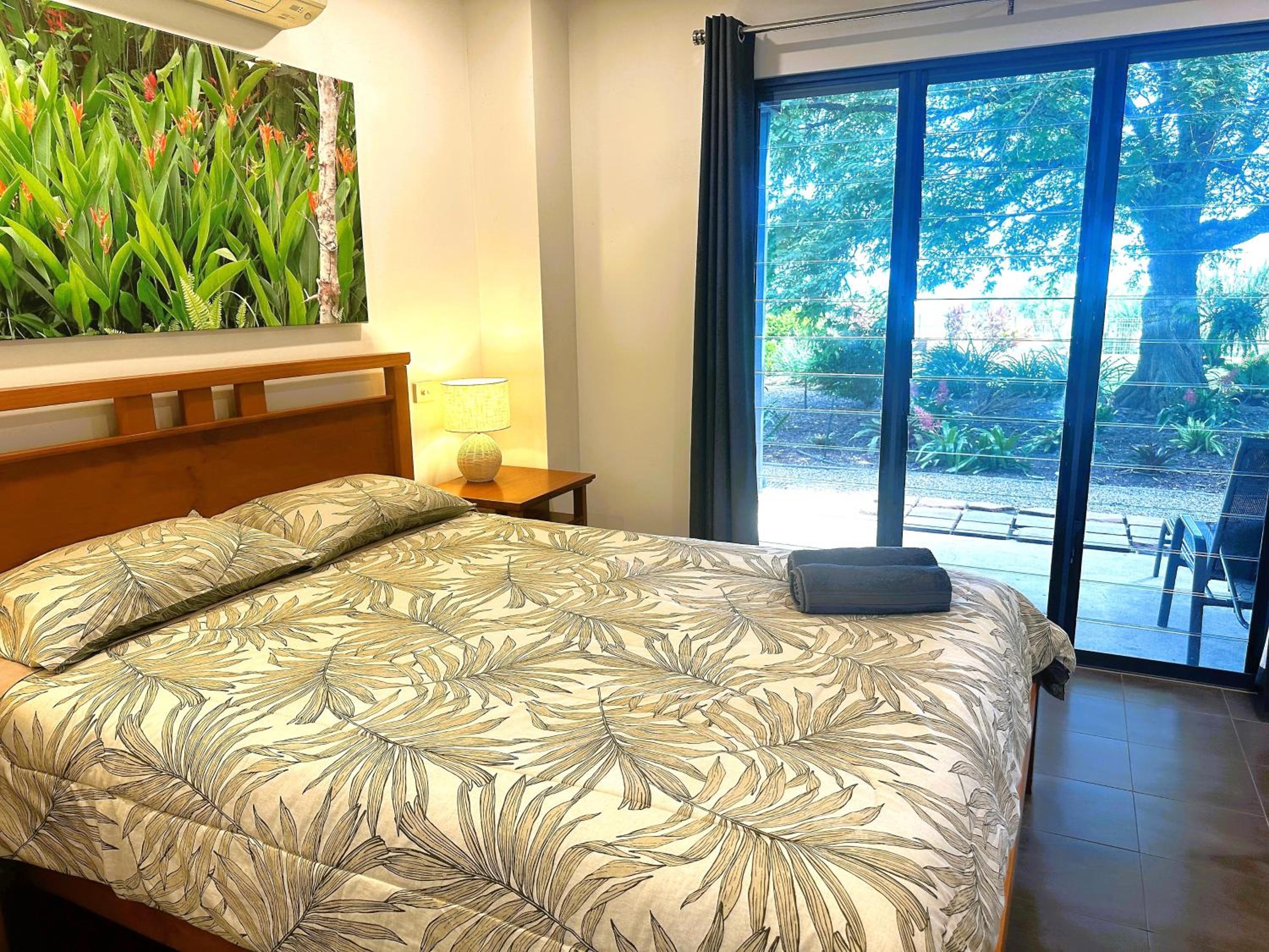 Golden Sands Retreat Beach House