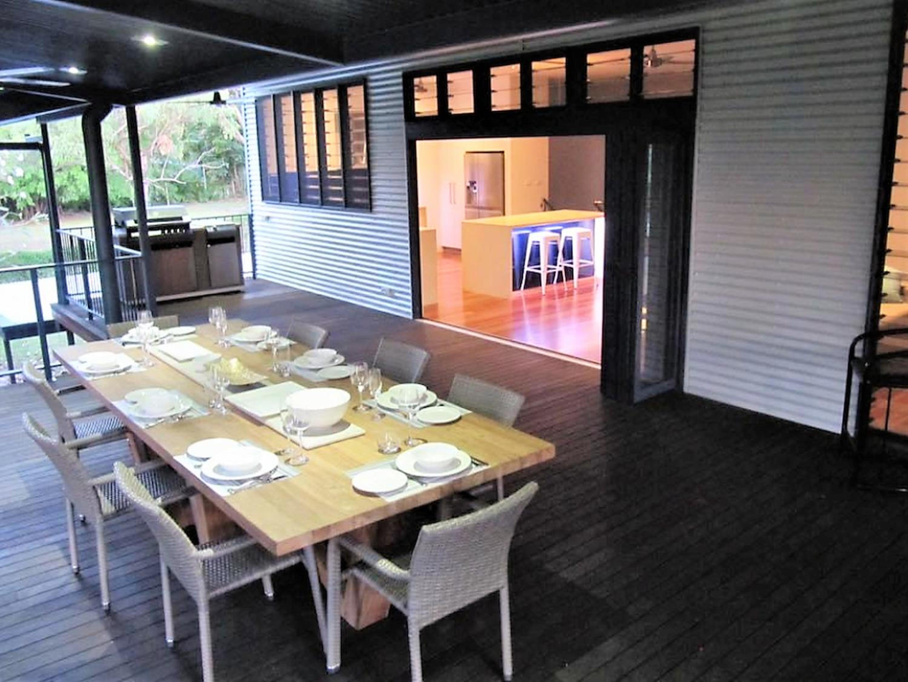 Golden Sands Retreat Beach House