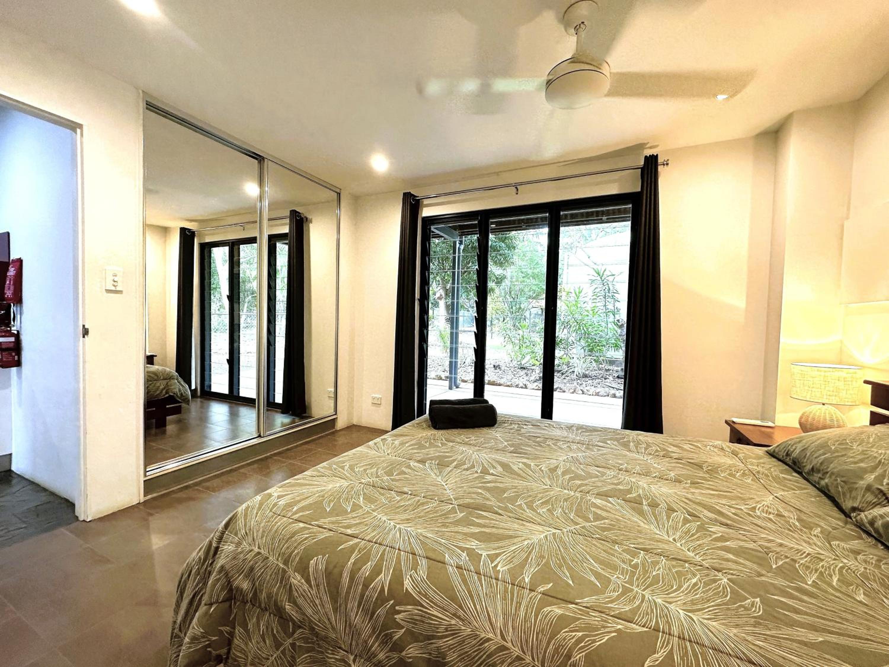 Golden Sands Retreat Beach House