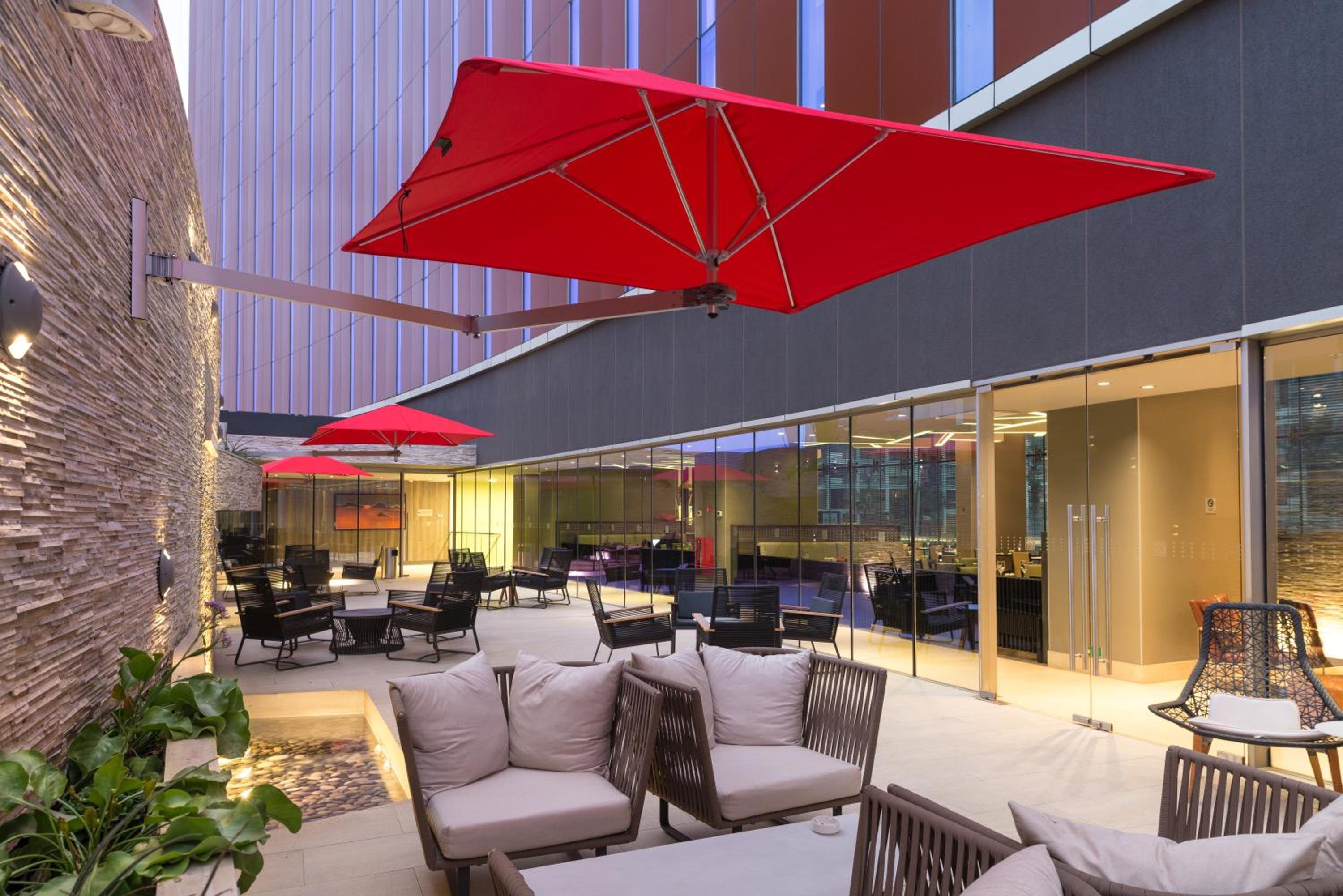 Iquique Vacations - Hilton Garden Inn Iquique - Property Image 2