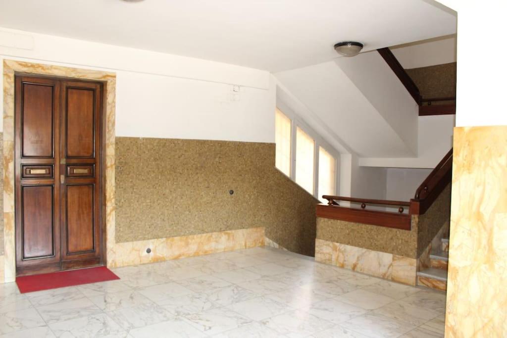 Art Apartment Stazione B