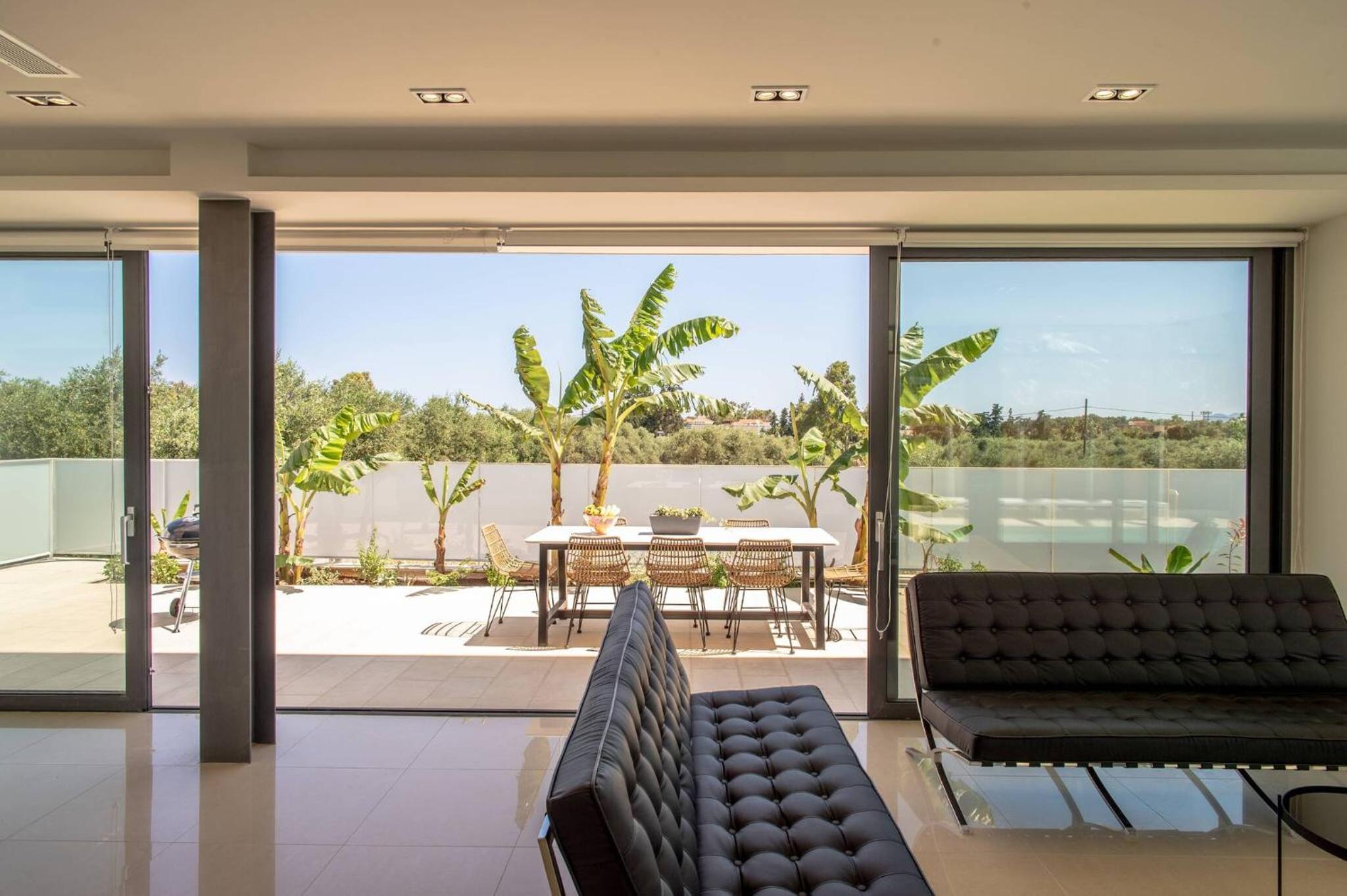 Luxury Villa Glass - 200 meters From The Beach no6 view 5