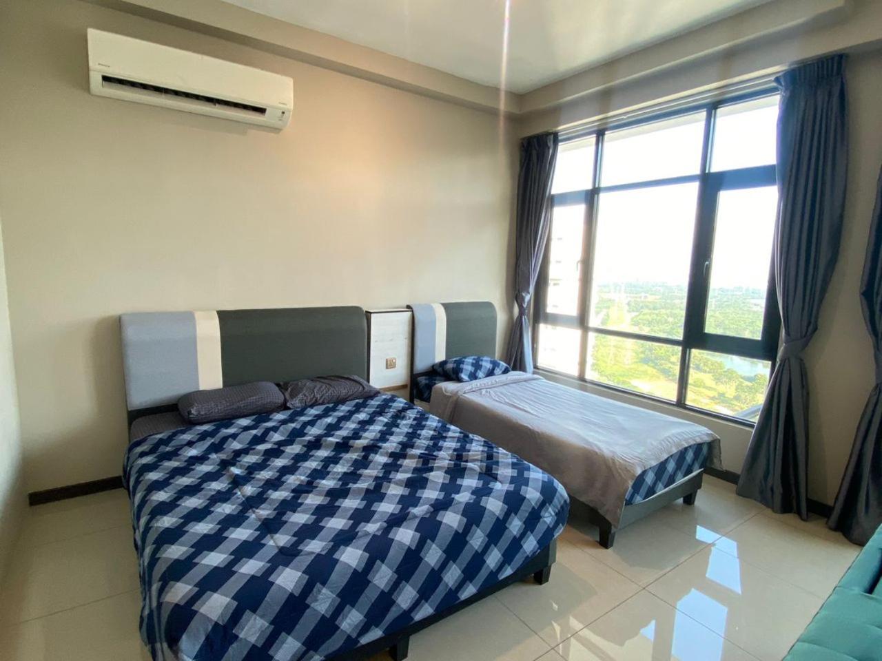 Vesta Homes, Molek Regency with Golf View, Johor Bahru, Mid valley