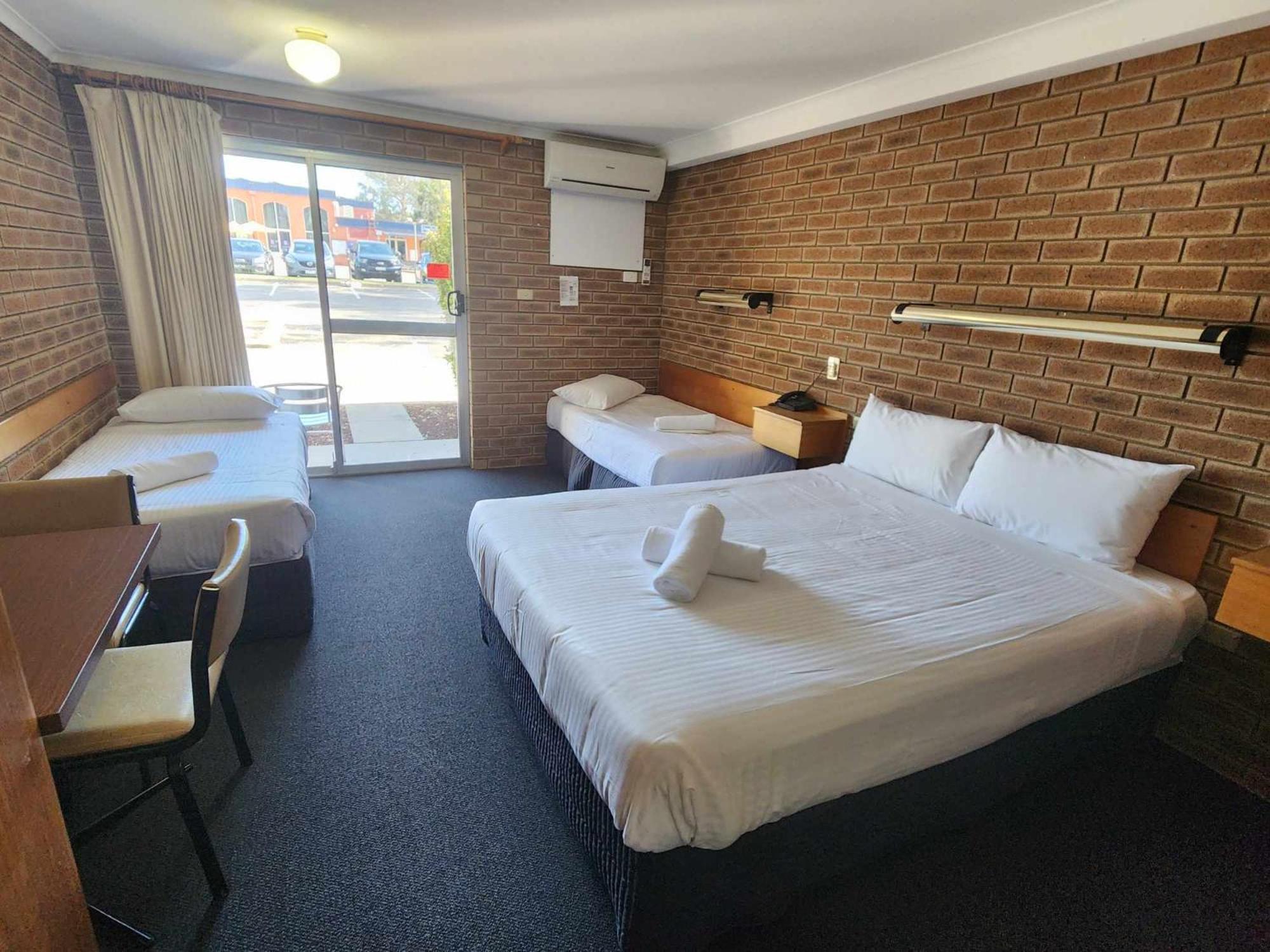 Corowa Golf Club Motel