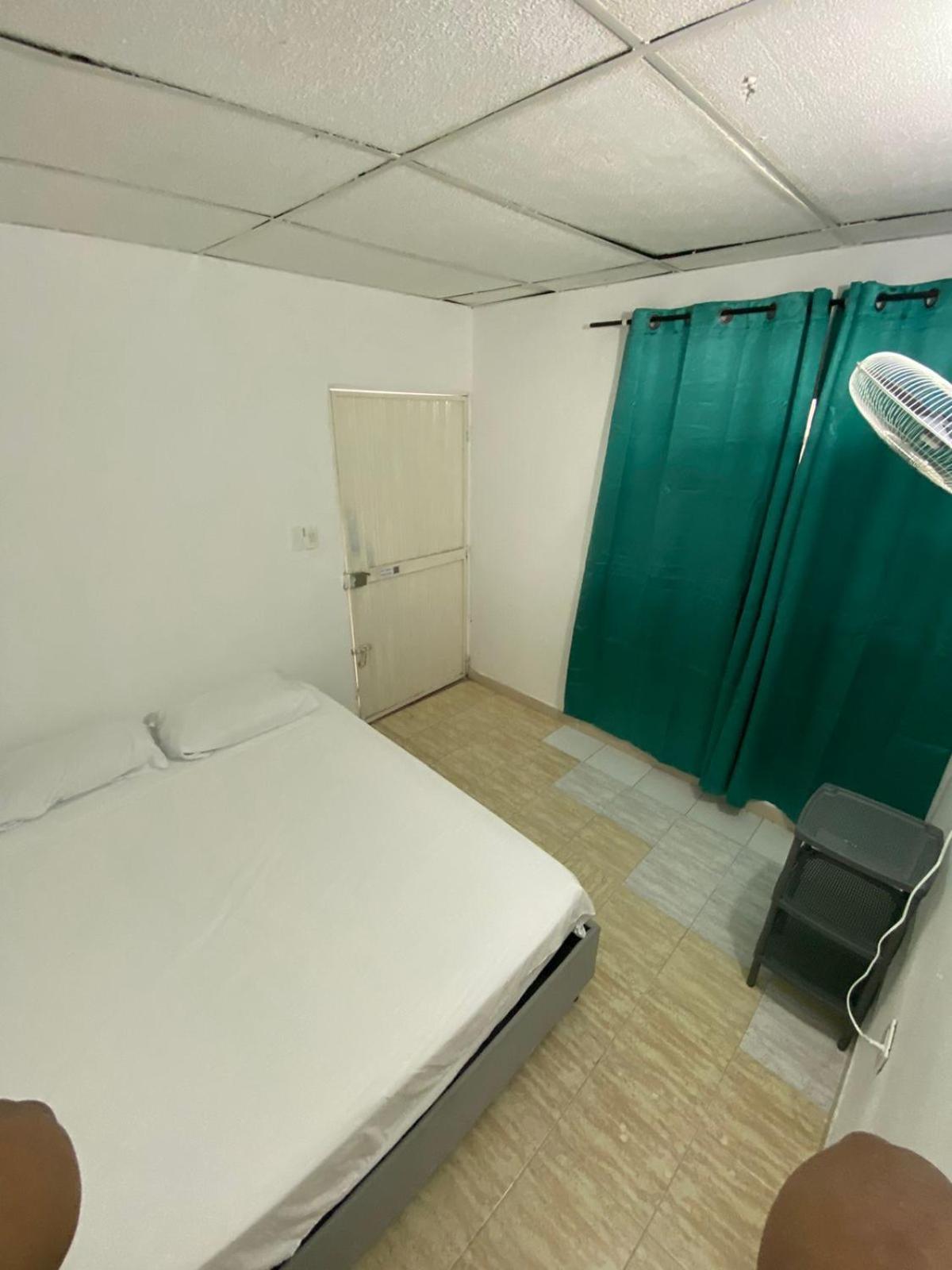 Aurelia Compartida Hospedaje