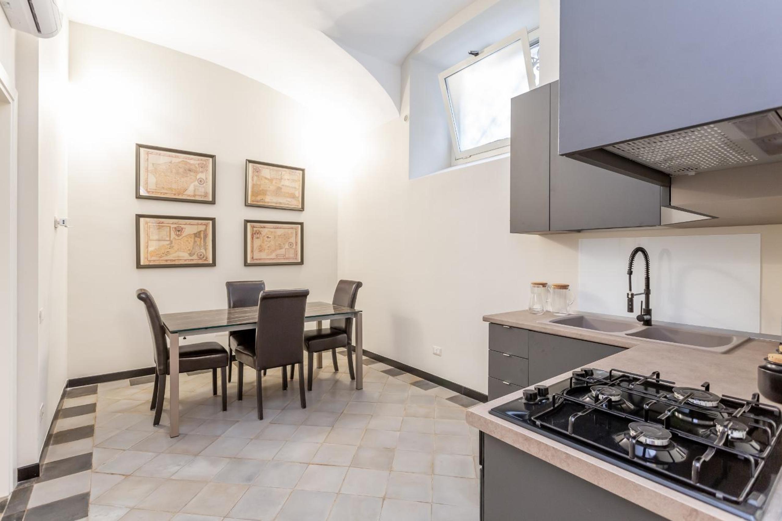 Prati 3BDR Urban Charm