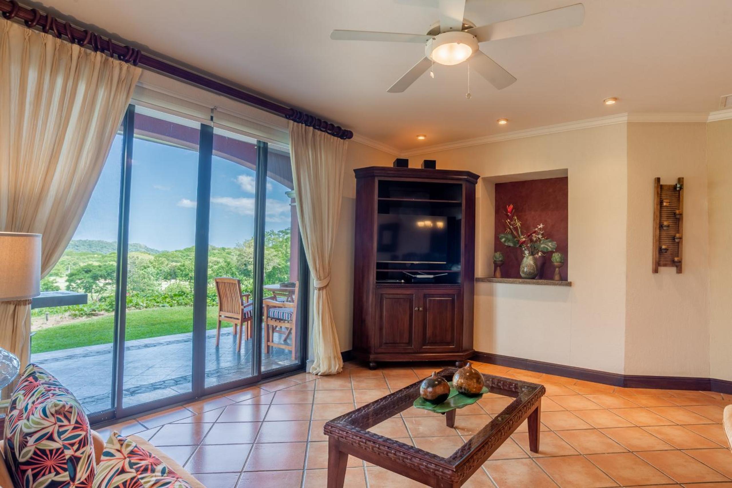 Tropical 2BR Condo with Partial Ocean View - Bougainvillea - Reserva Conchal