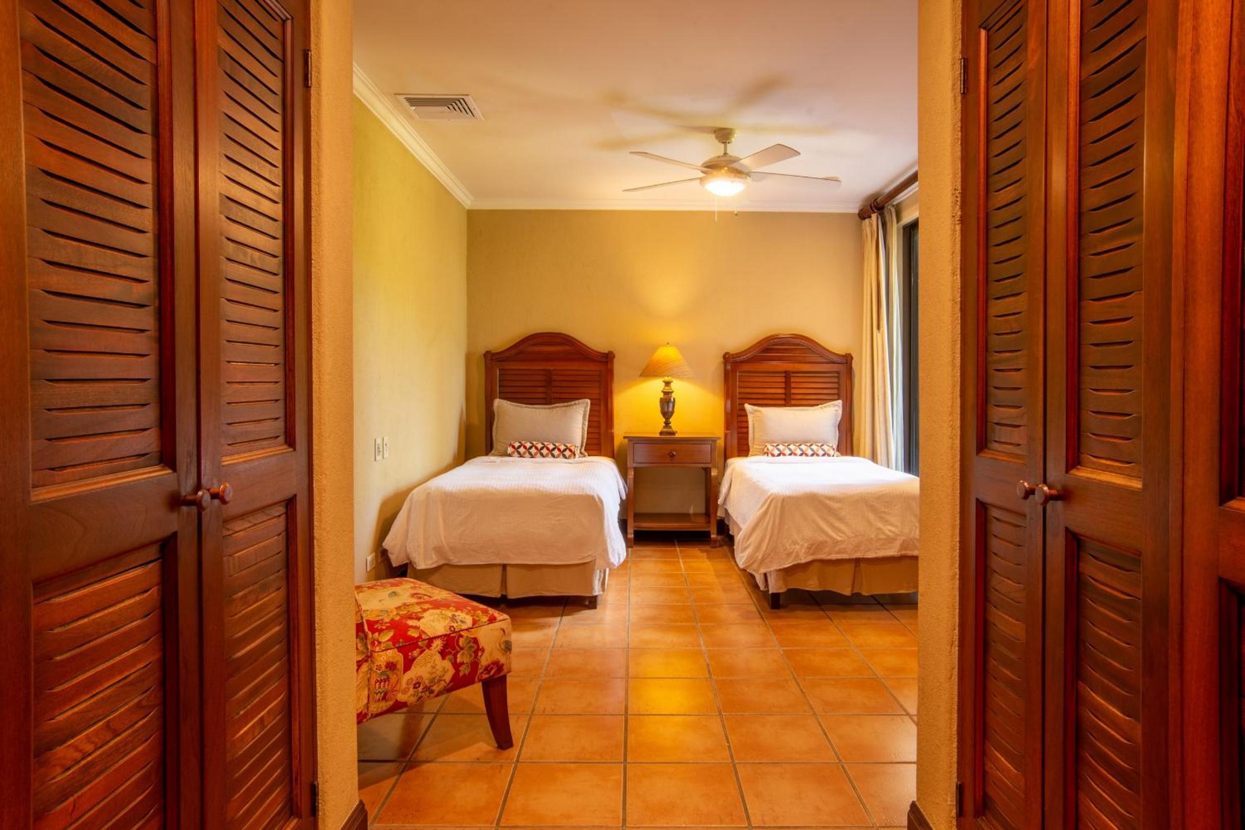 Tropical 2BR Condo with Partial Ocean View - Bougainvillea - Reserva Conchal
