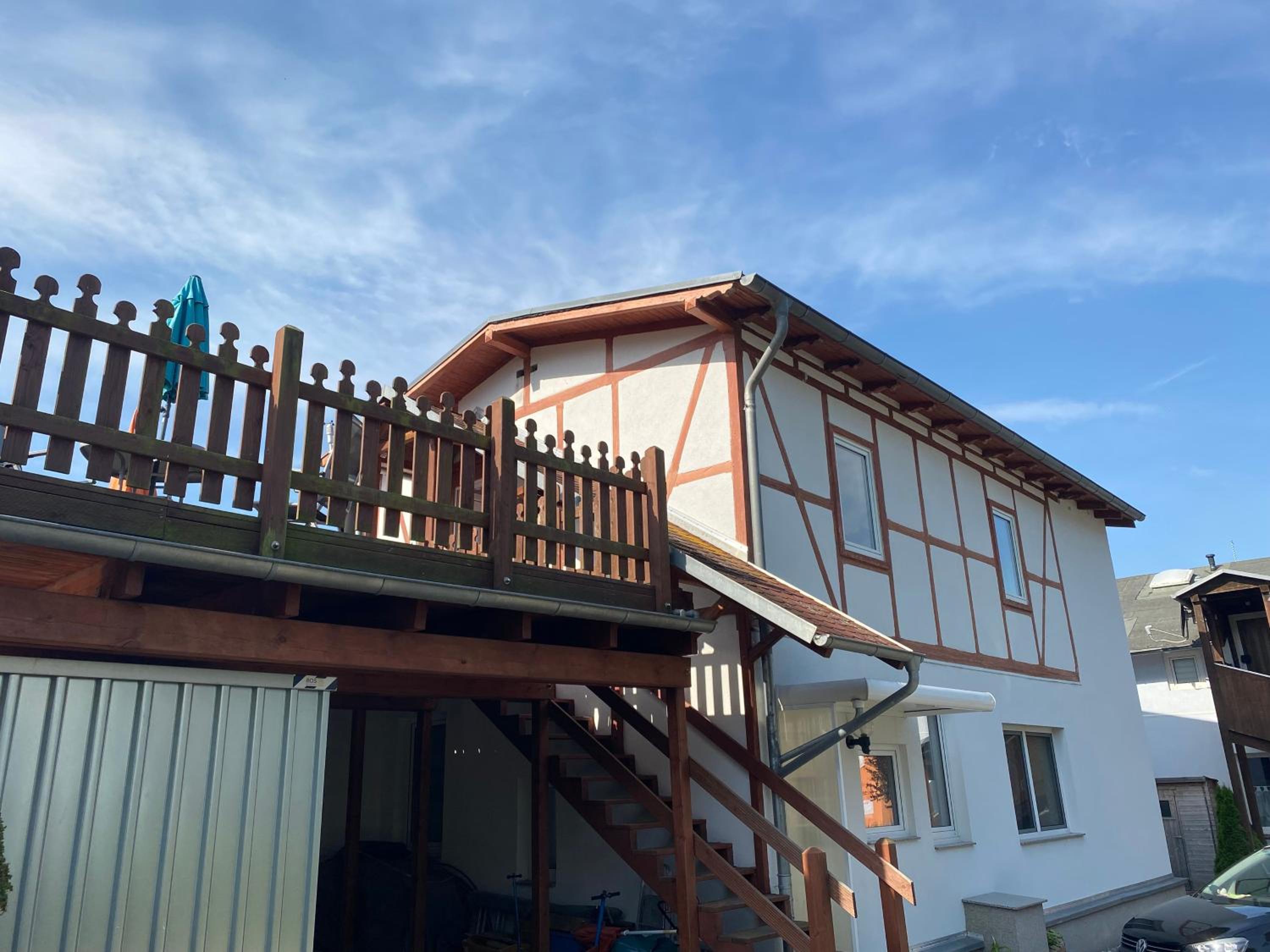 Villa West
