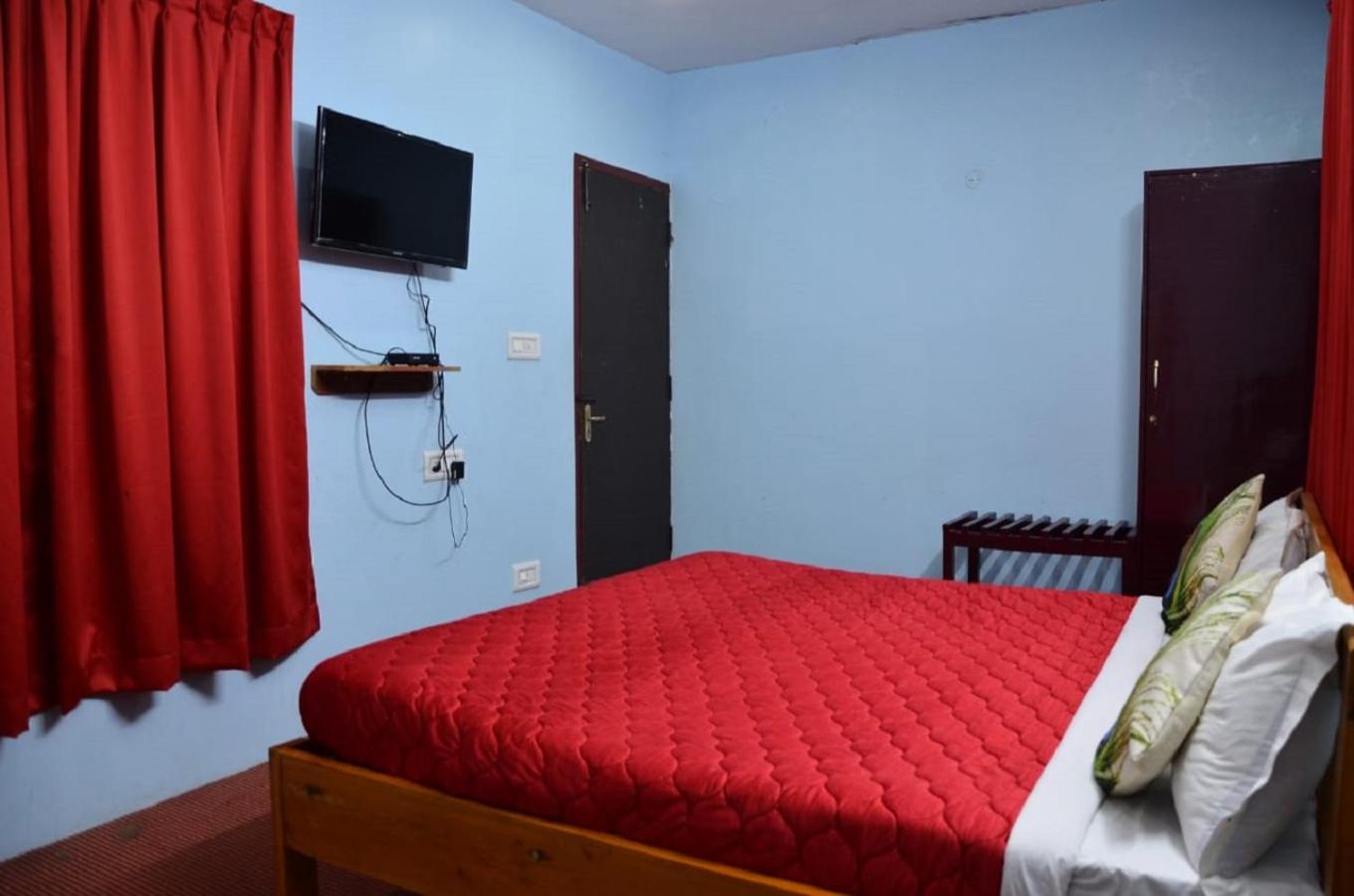 Aryasree homestay