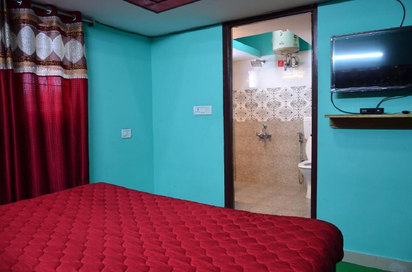 Aryasree homestay