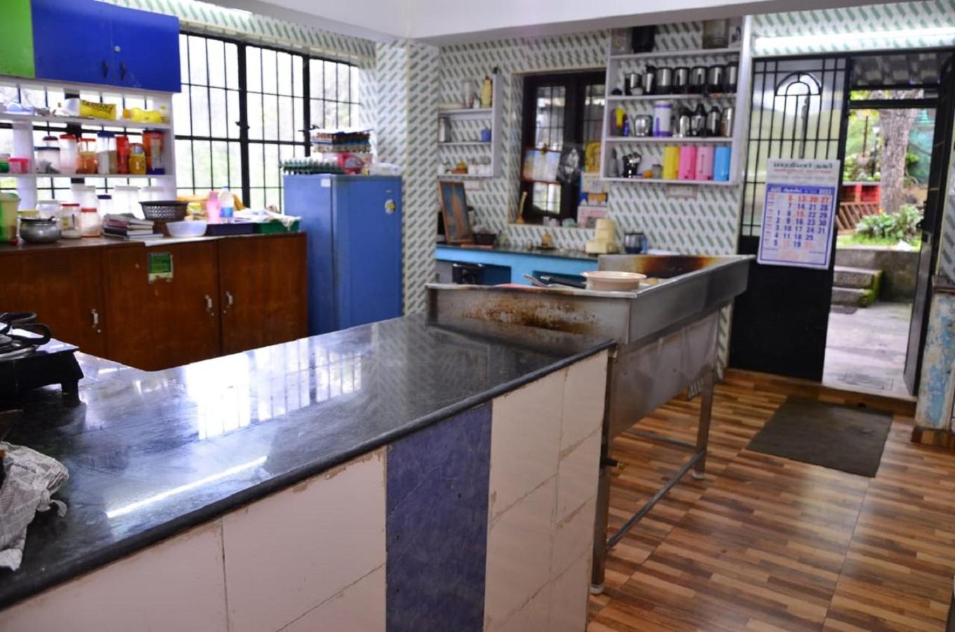 Aryasree homestay