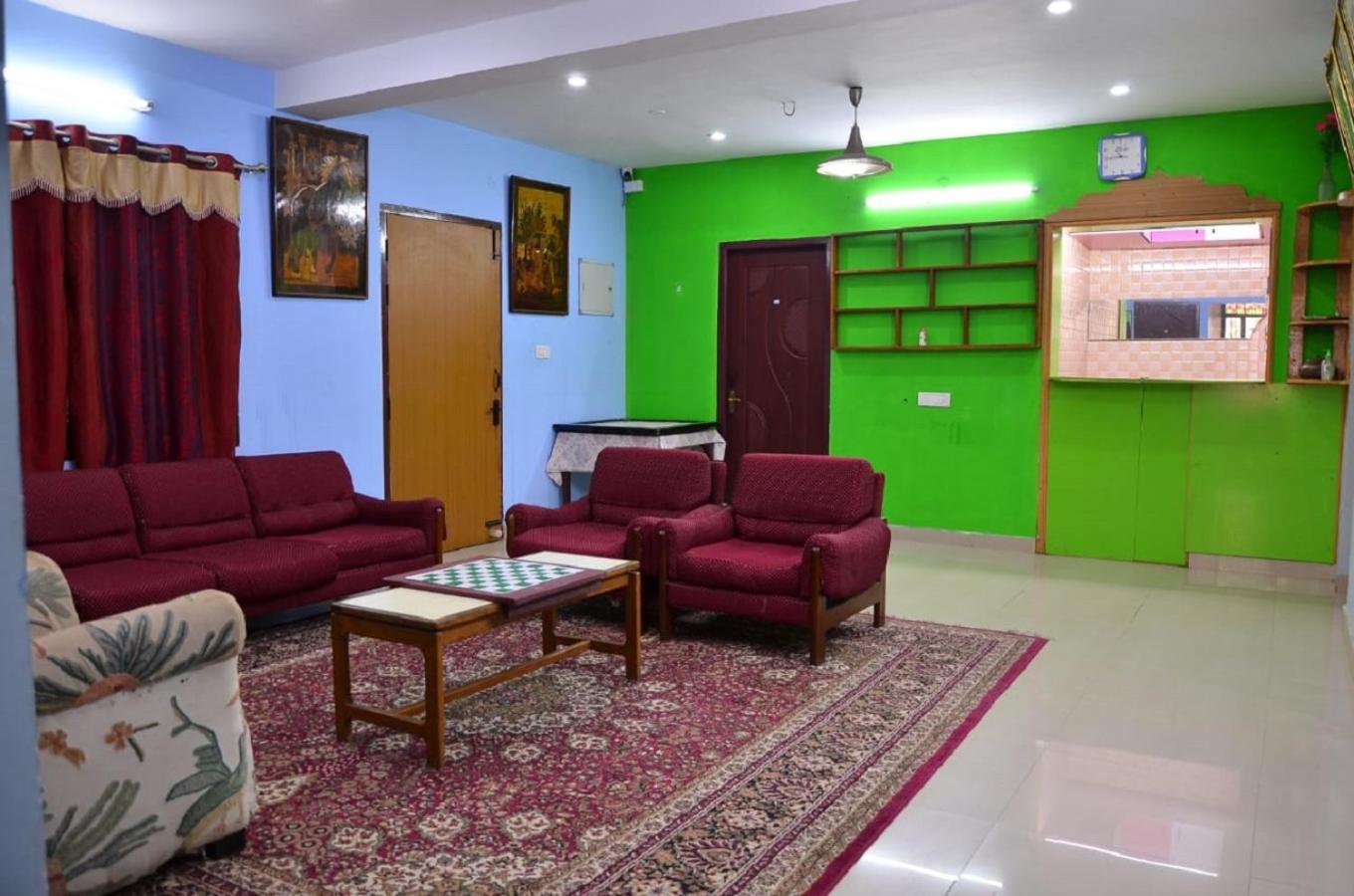 Aryasree homestay