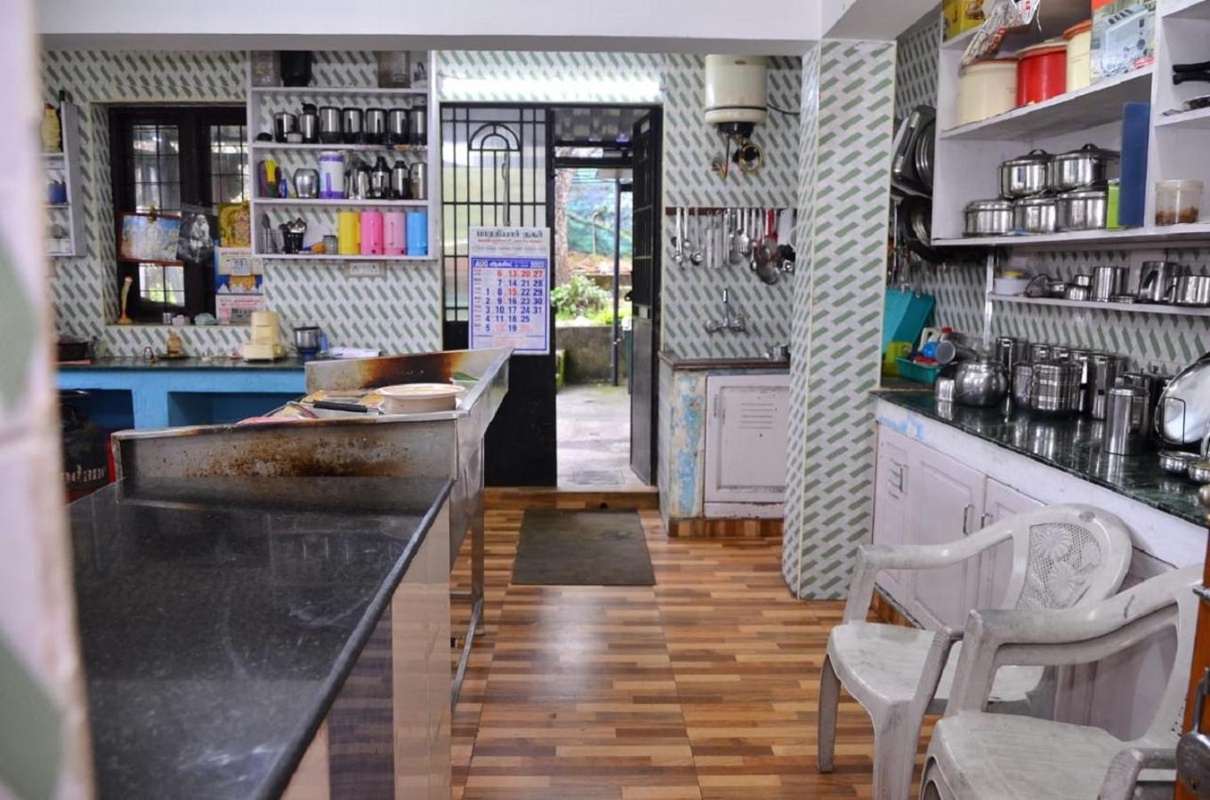 Aryasree homestay