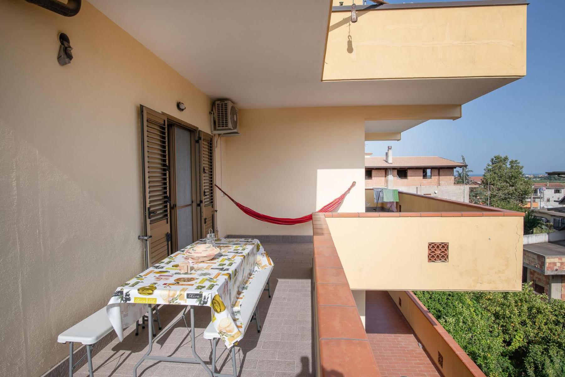 Zion Mare en Soverato Superiore — balance & terrace