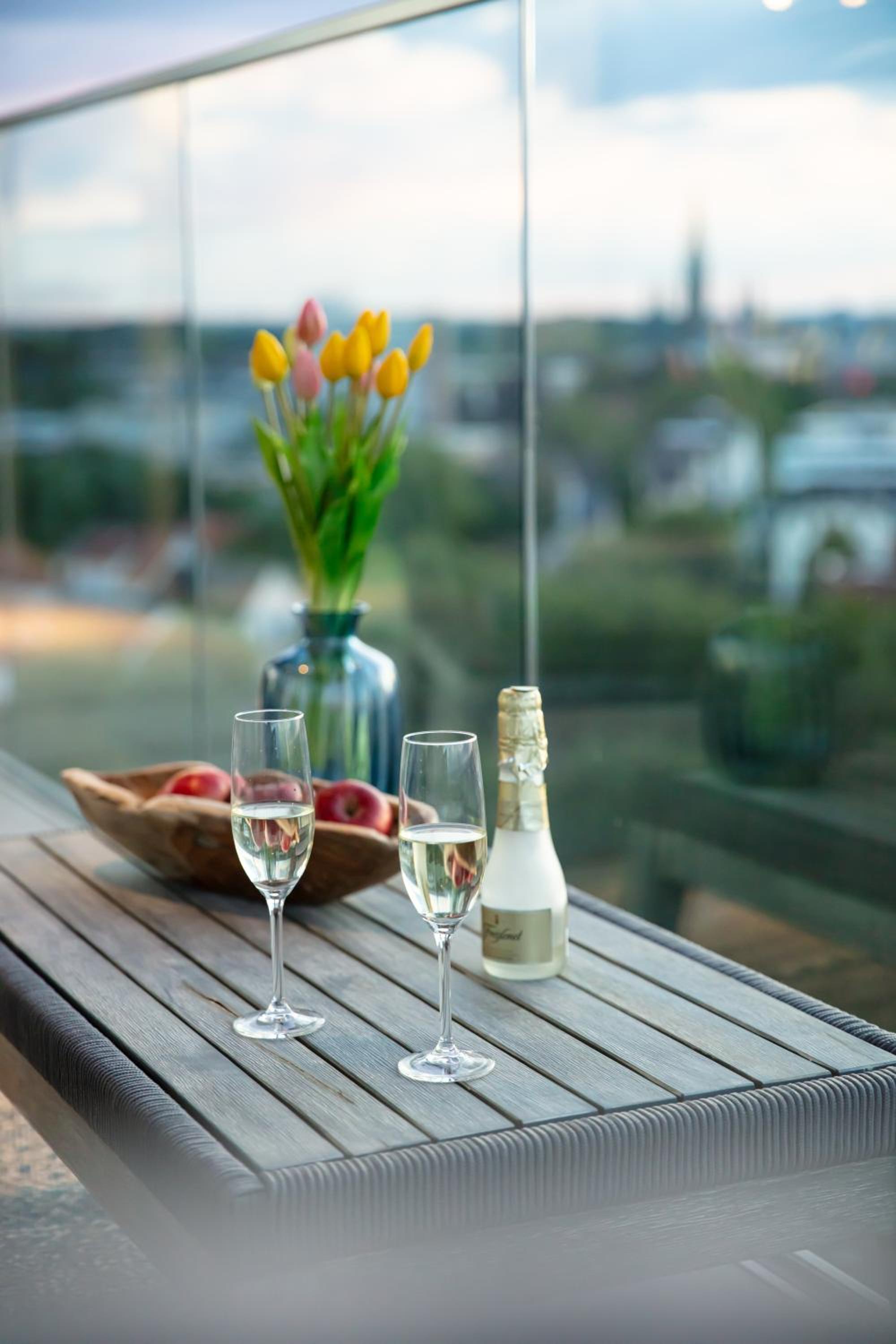 CABANA - TheView - Terrasse - Waterfront - kostenloser Parkplatz - WiFi