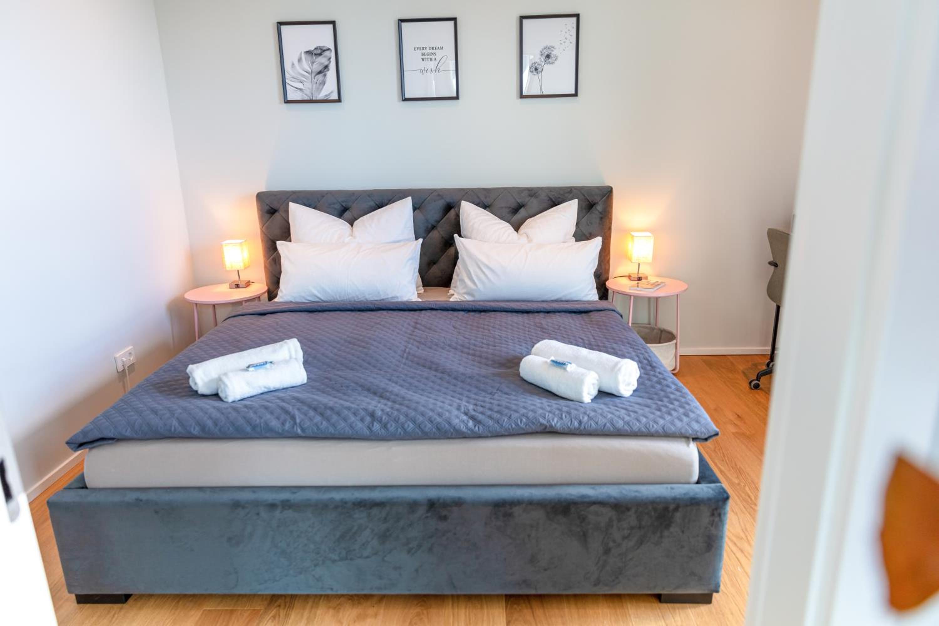 CABANA - TheView - Terrasse - Waterfront - kostenloser Parkplatz - WiFi