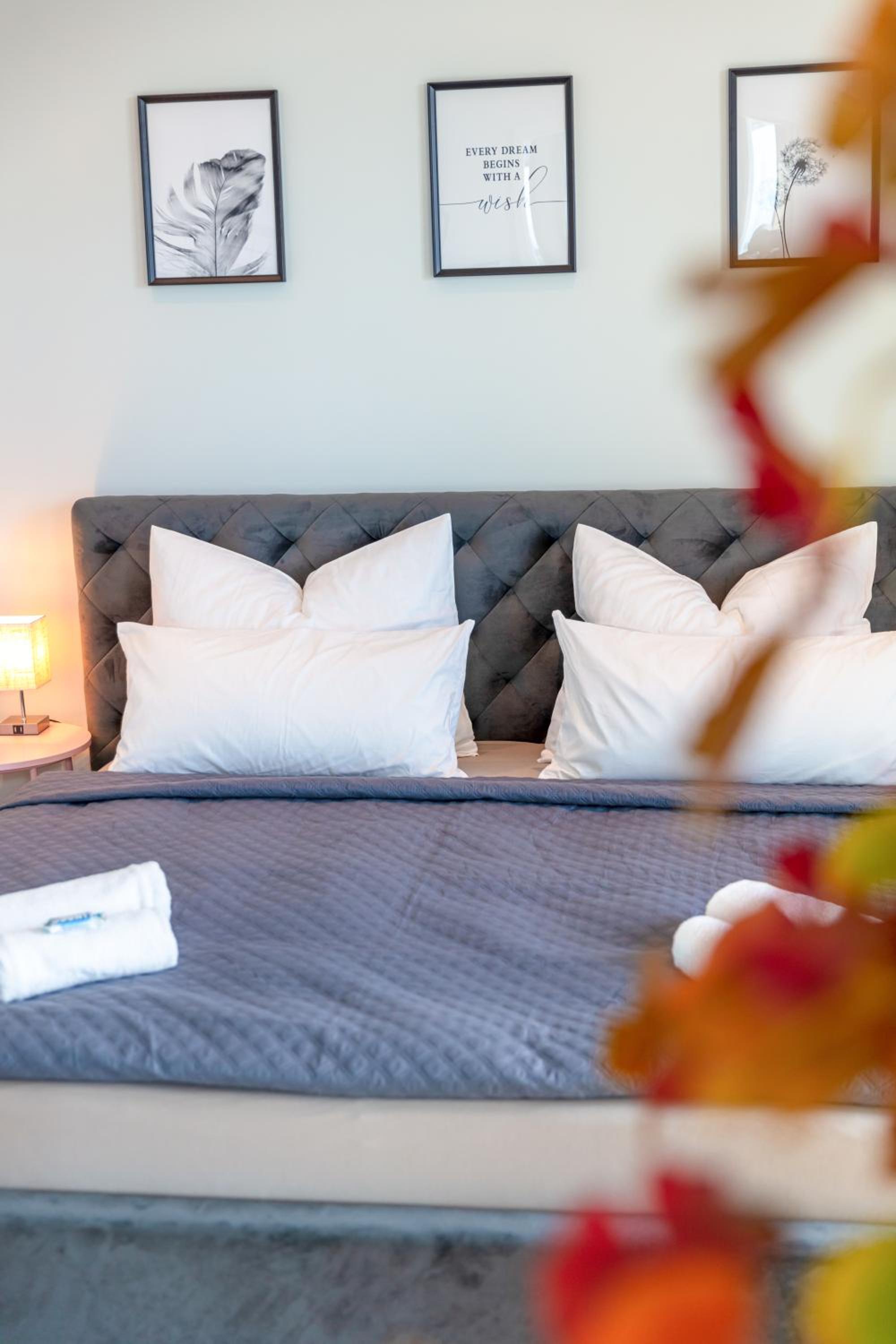 CABANA - TheView - Terrasse - Waterfront - kostenloser Parkplatz - WiFi