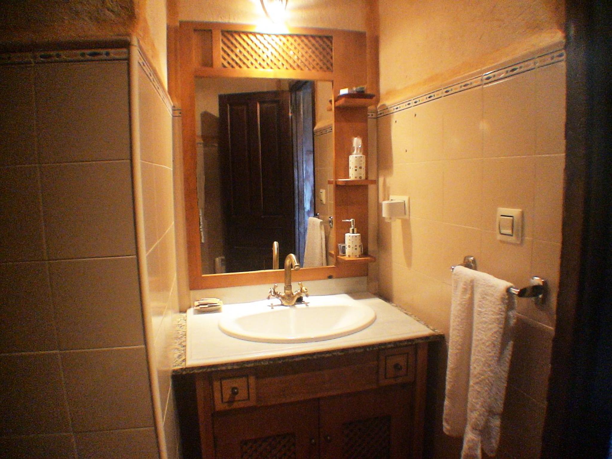Photo 51