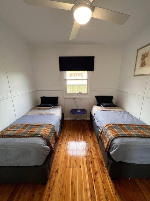 A delightful two-bedroom cottage on Toowoon Bay.