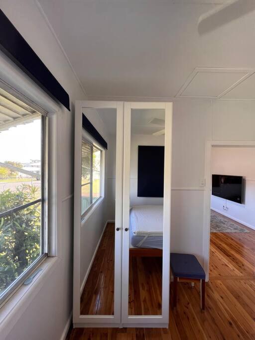 A delightful two-bedroom cottage on Toowoon Bay.