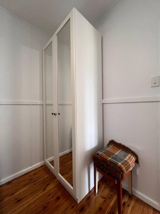 A delightful two-bedroom cottage on Toowoon Bay.