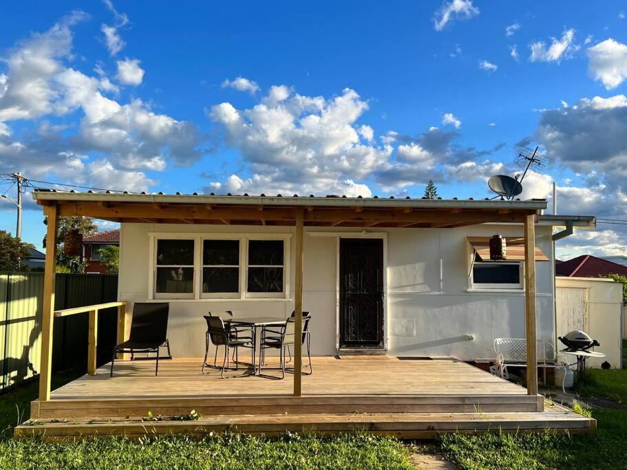 A delightful two-bedroom cottage on Toowoon Bay.