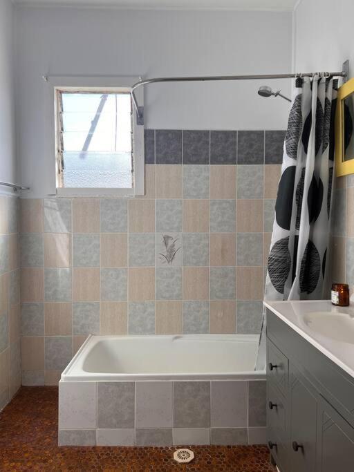 A delightful two-bedroom cottage on Toowoon Bay.