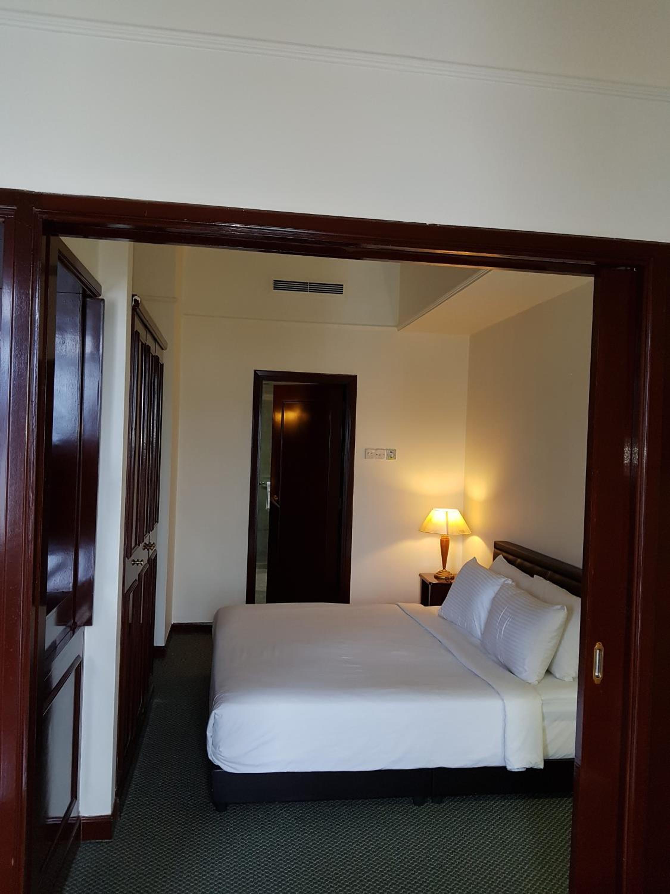 KL Premier Suites AT Times Square