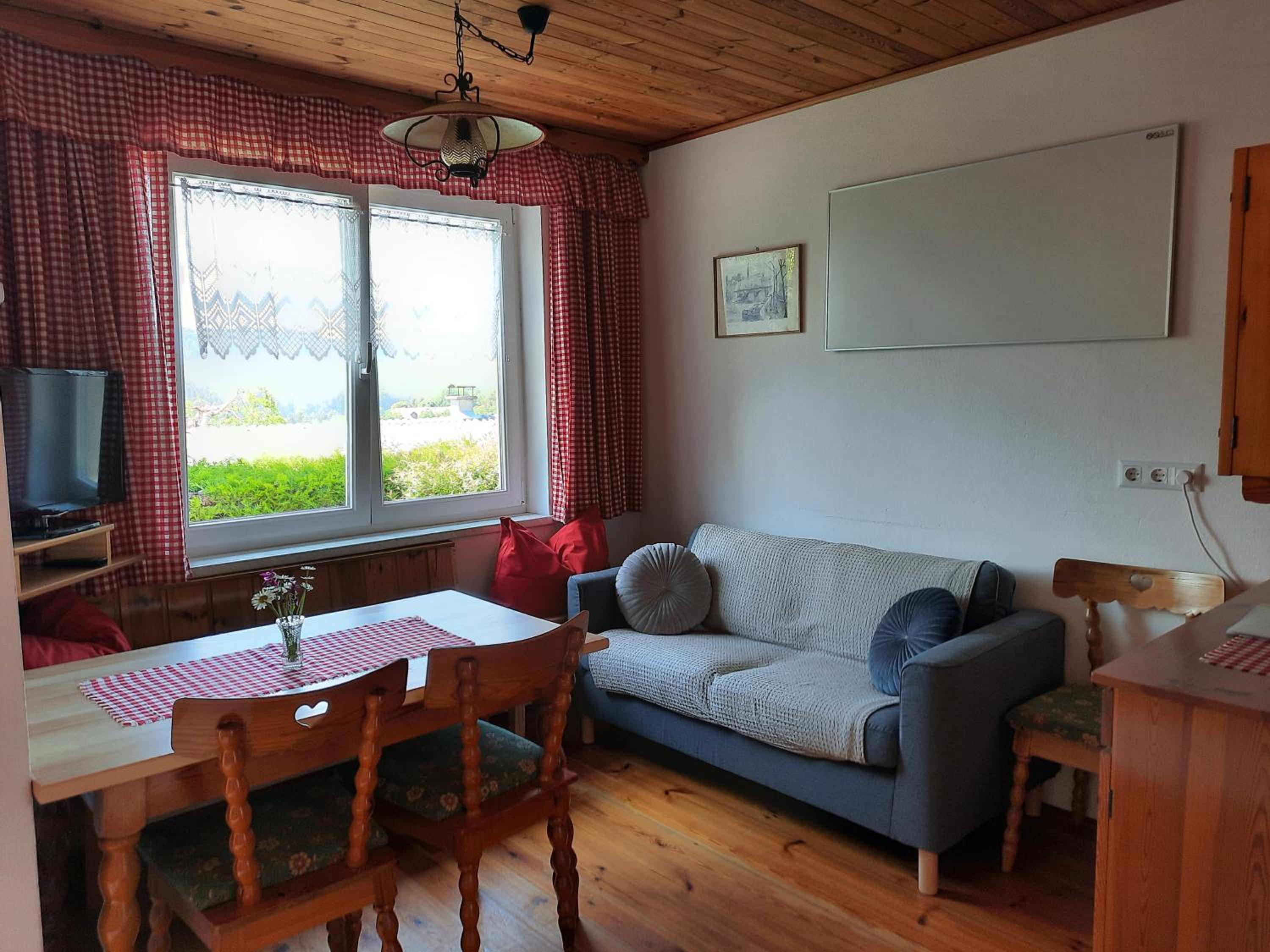 Bungalows Raschun Grabelsdorf Etruskerweg 10 A-9122 St.Kanzian