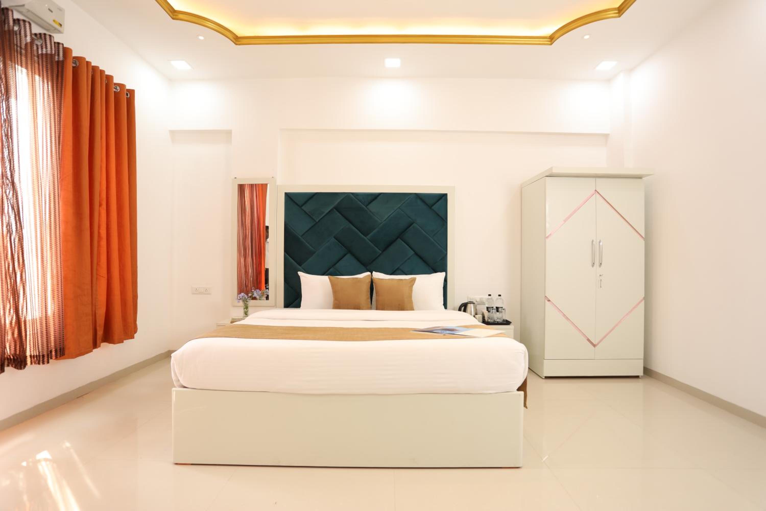 Casa Lola view 2