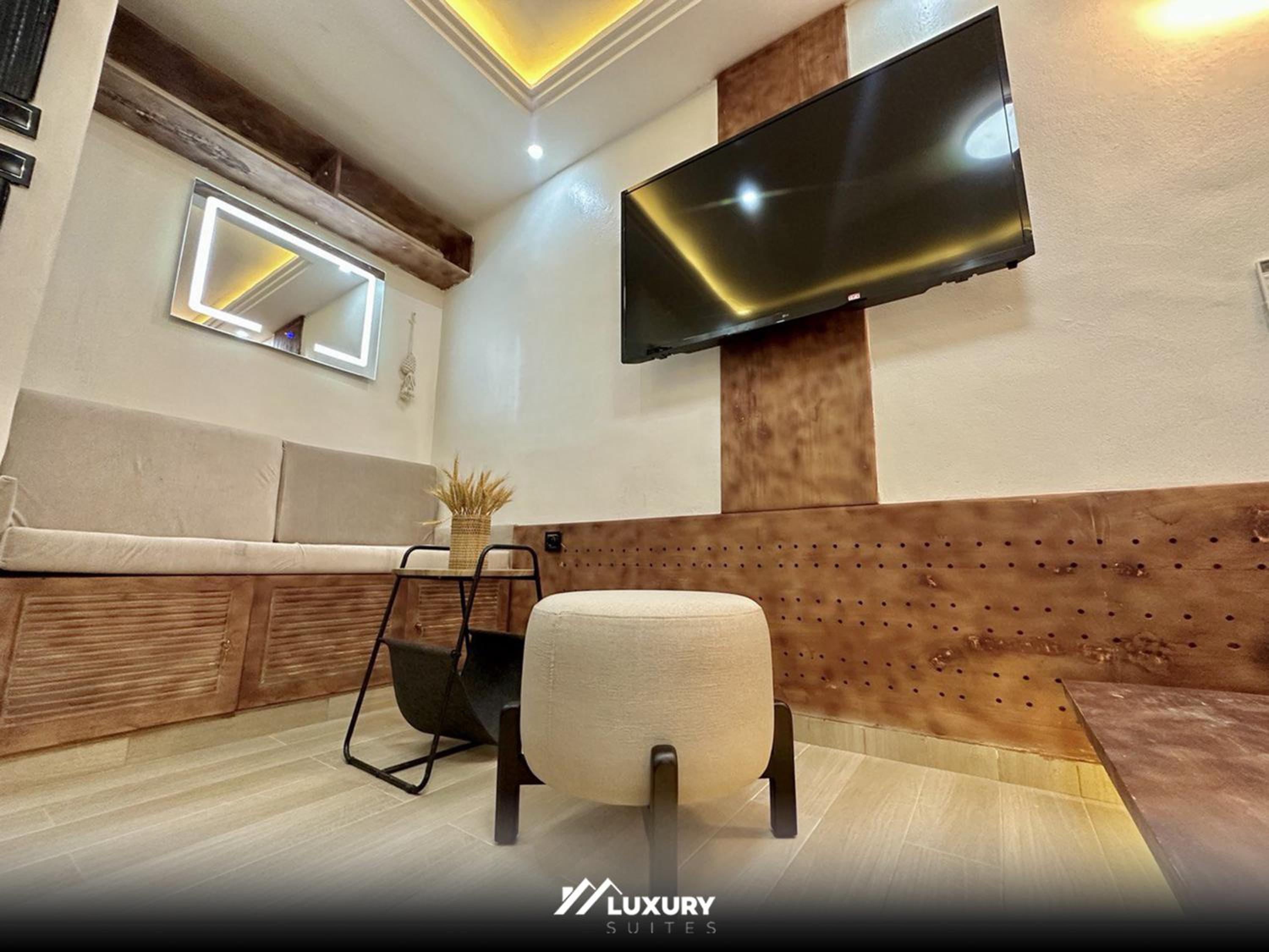 Luxury Suites