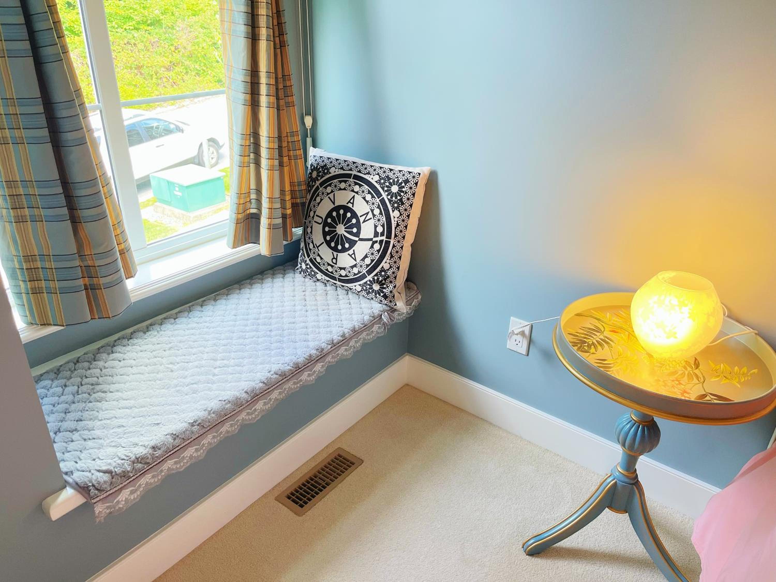 Emily's Nest 1 Bedroom Shared Bathroom Free Parking Self Check-in