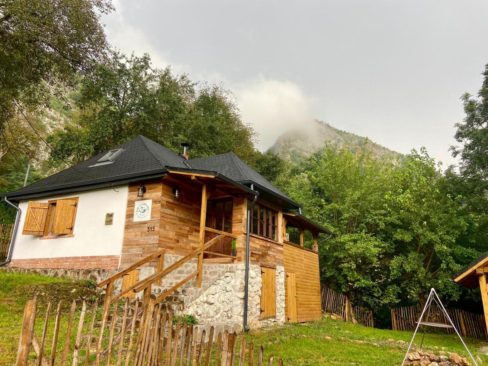 BATS CAVE HUT - Transylvania - Hot-Tub - Sauna view 5