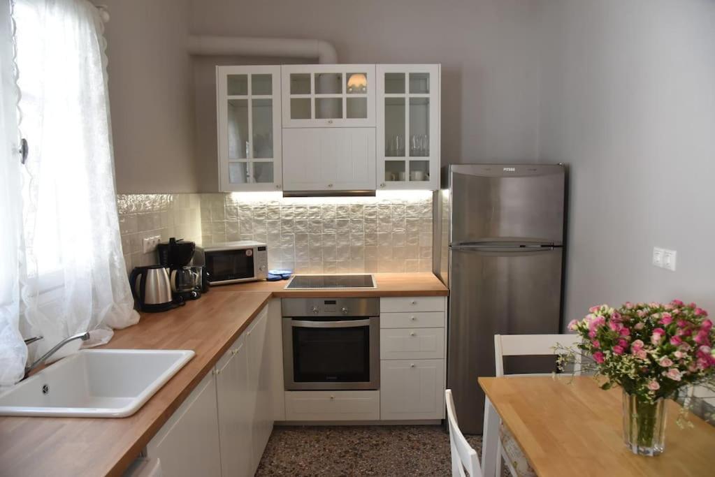 Beautiful, Private Home Close to Athens Center