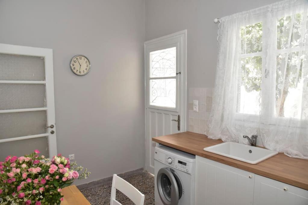 Beautiful, Private Home Close to Athens Center