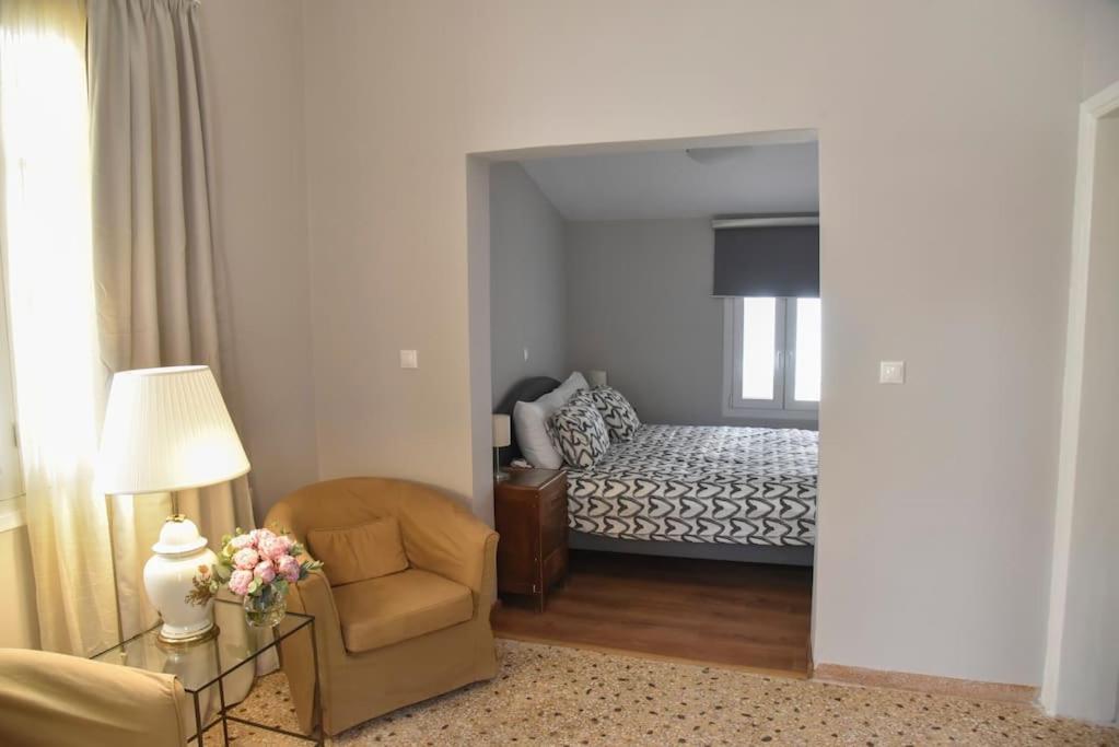 Beautiful, Private Home Close to Athens Center