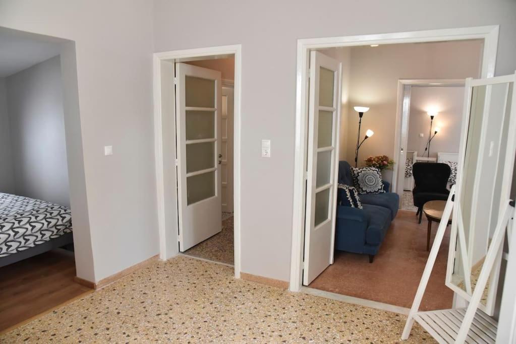 Beautiful, Private Home Close to Athens Center