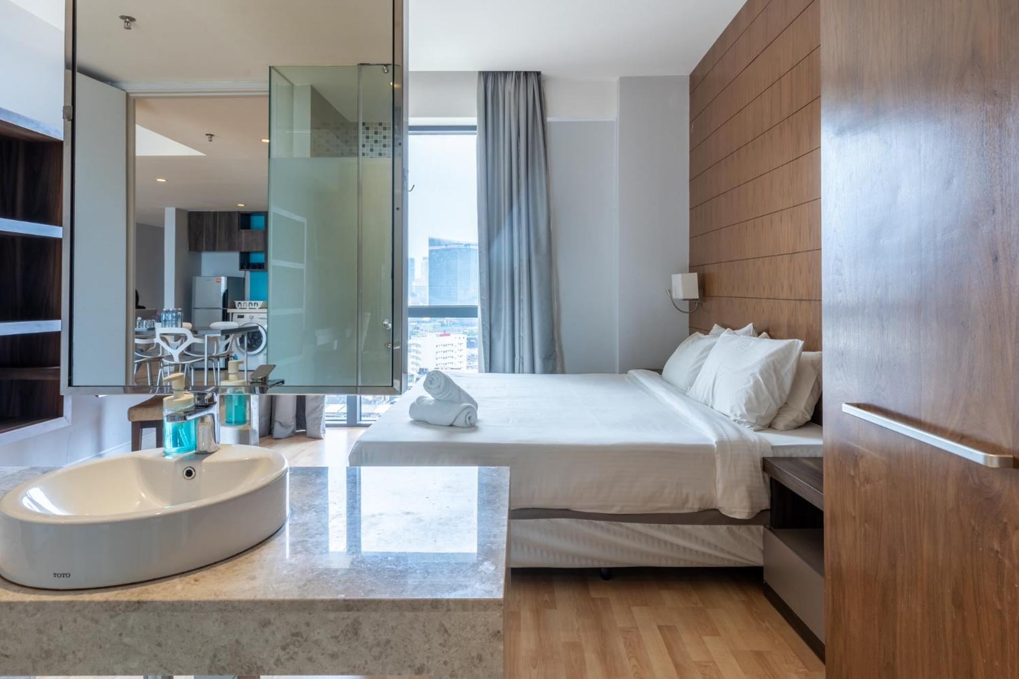Greystone D' Majestic Place