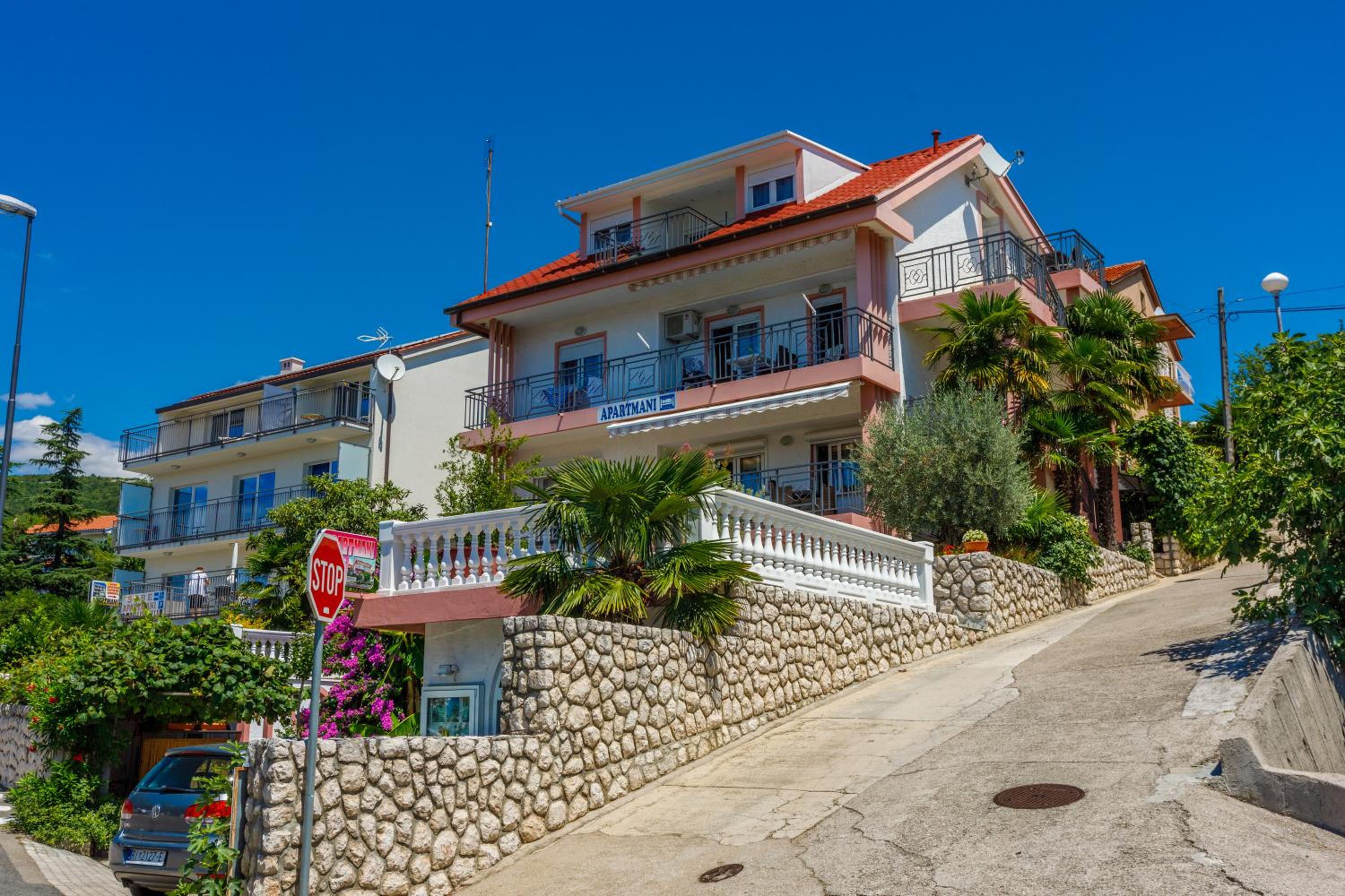 Apartmani Višnja