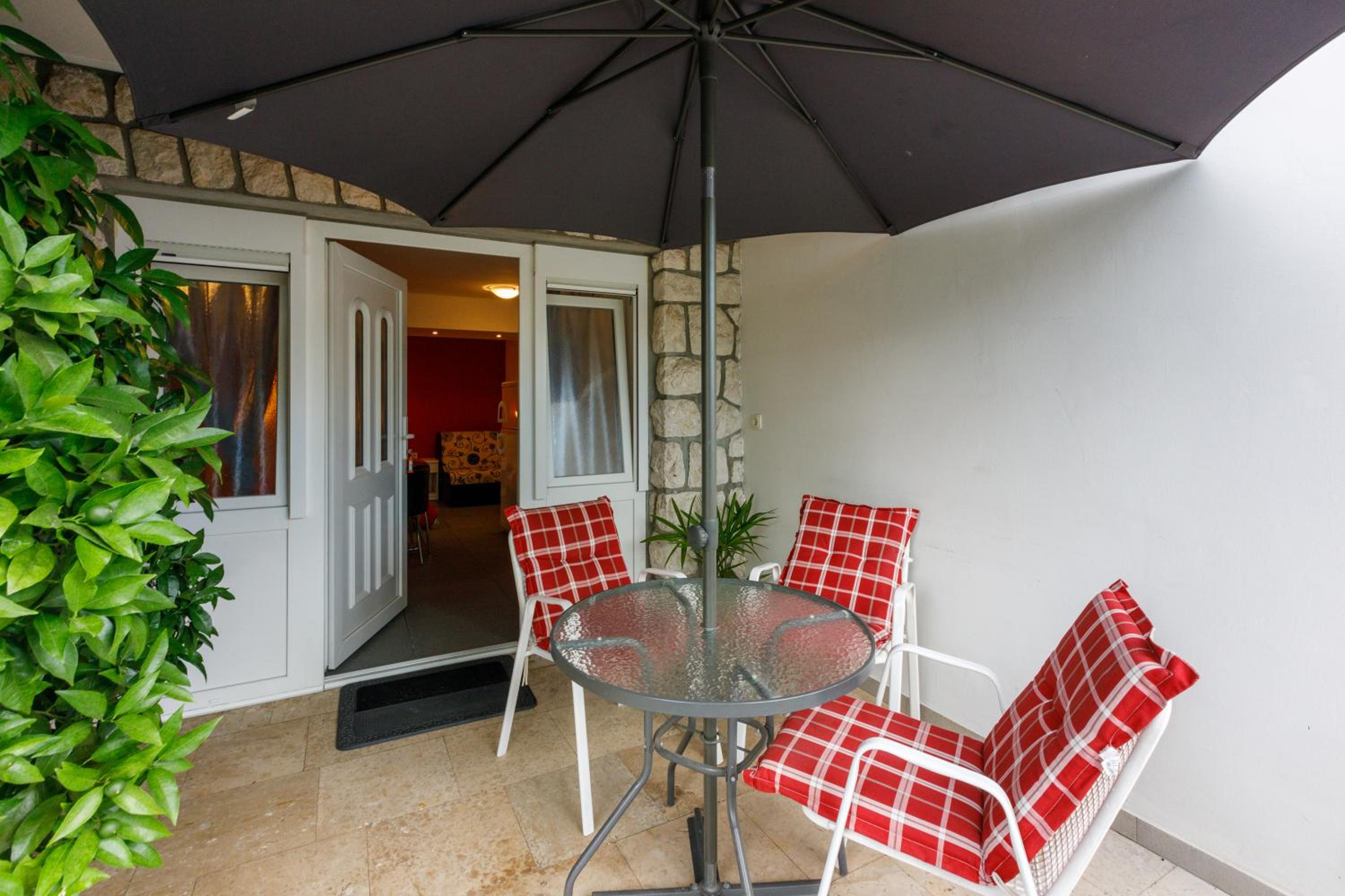 Apartmani Višnja