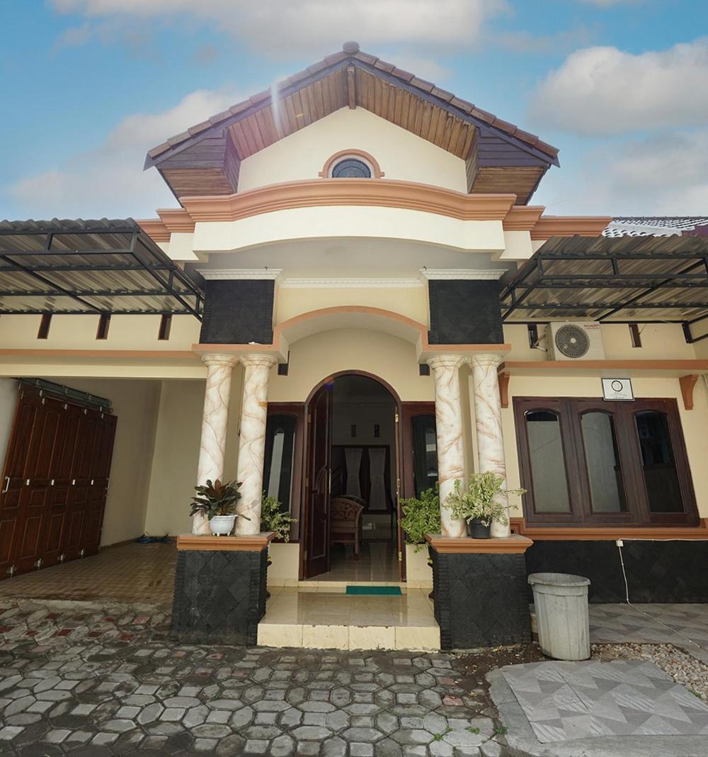 FAZILA homestay